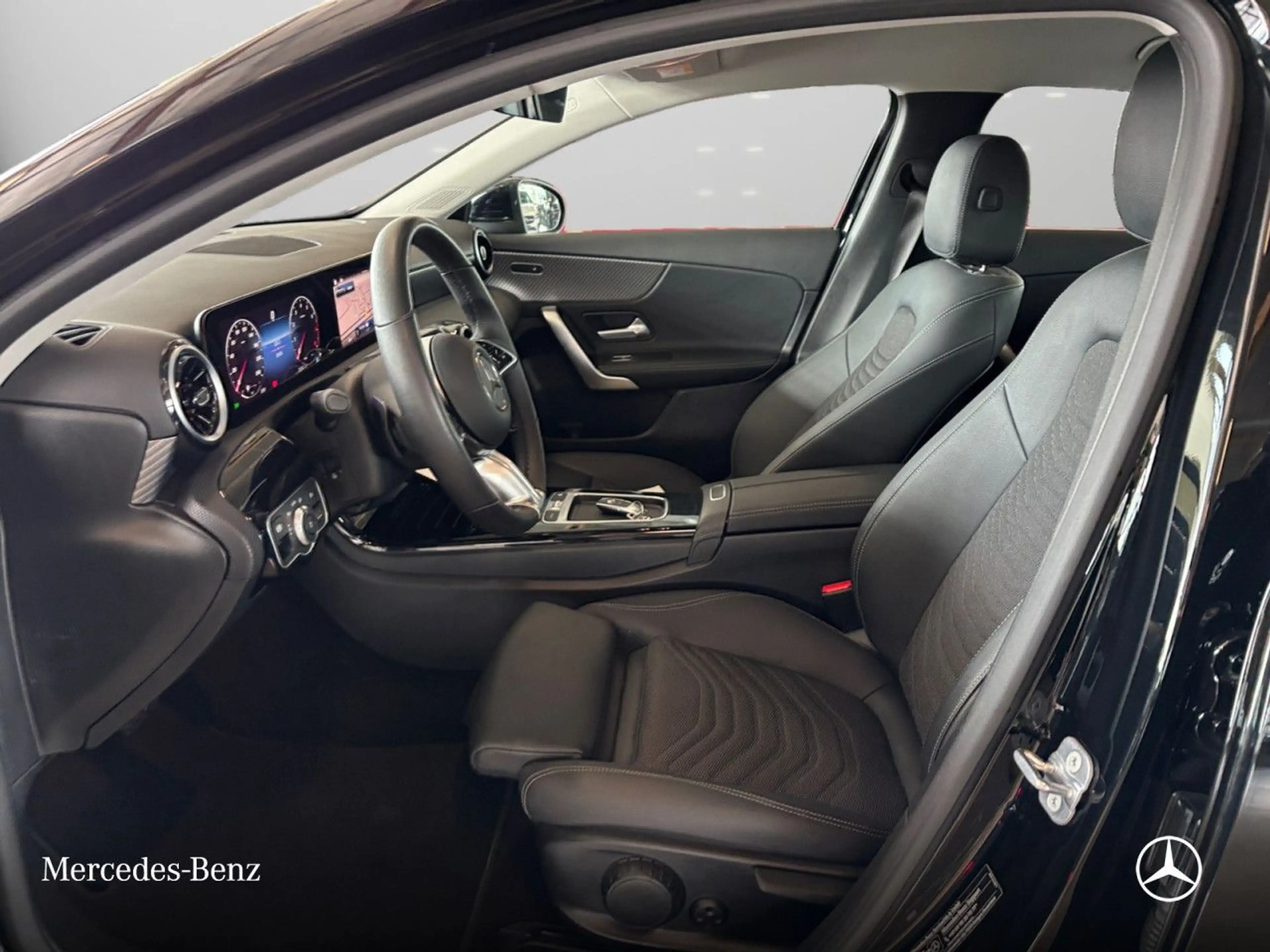Mercedes-Benz A 180 PROGRESSIVE+LED+KAMERA+7G — photo 11