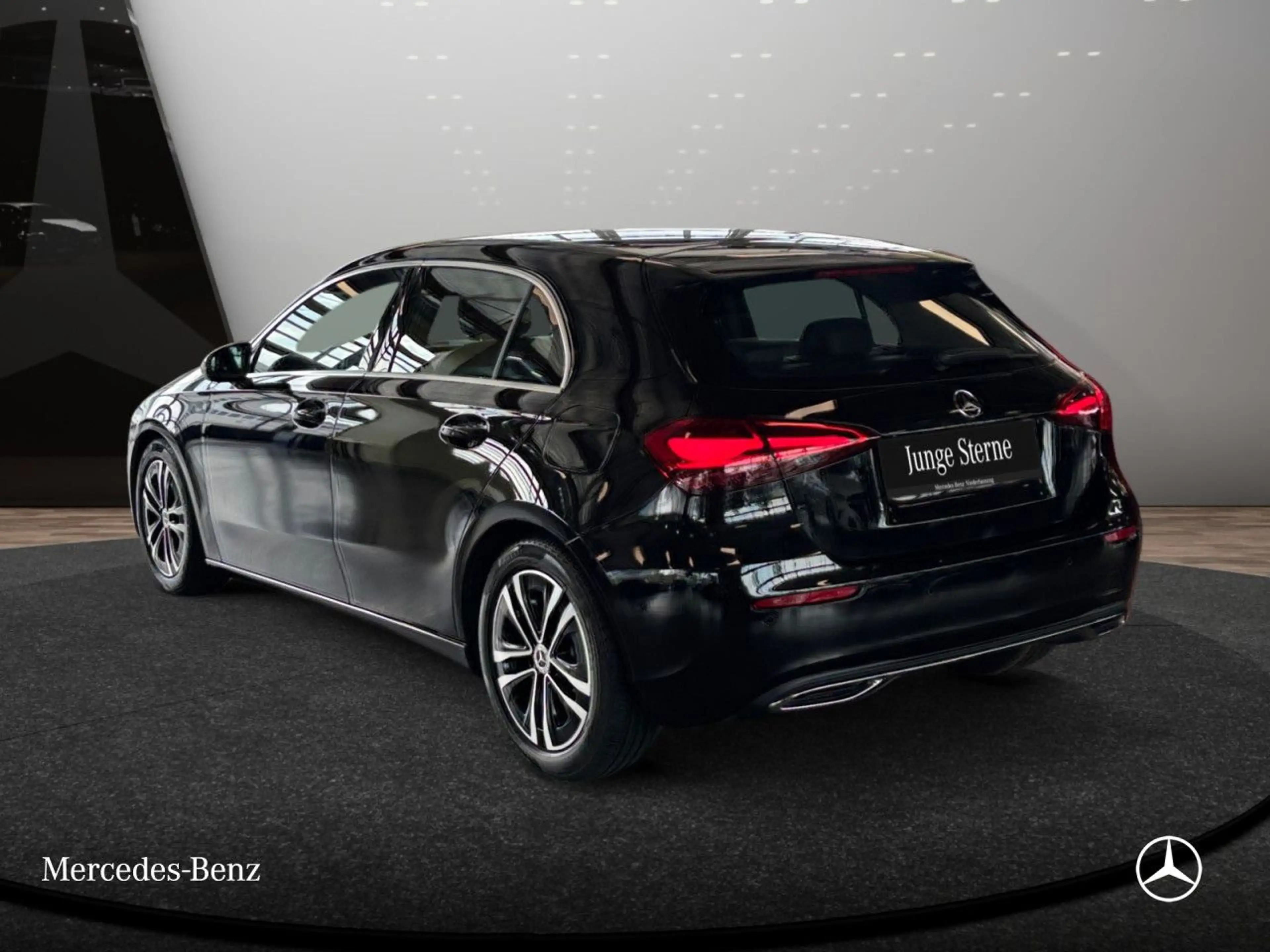 Mercedes-Benz A 180 PROGRESSIVE+LED+KAMERA+7G — photo 10