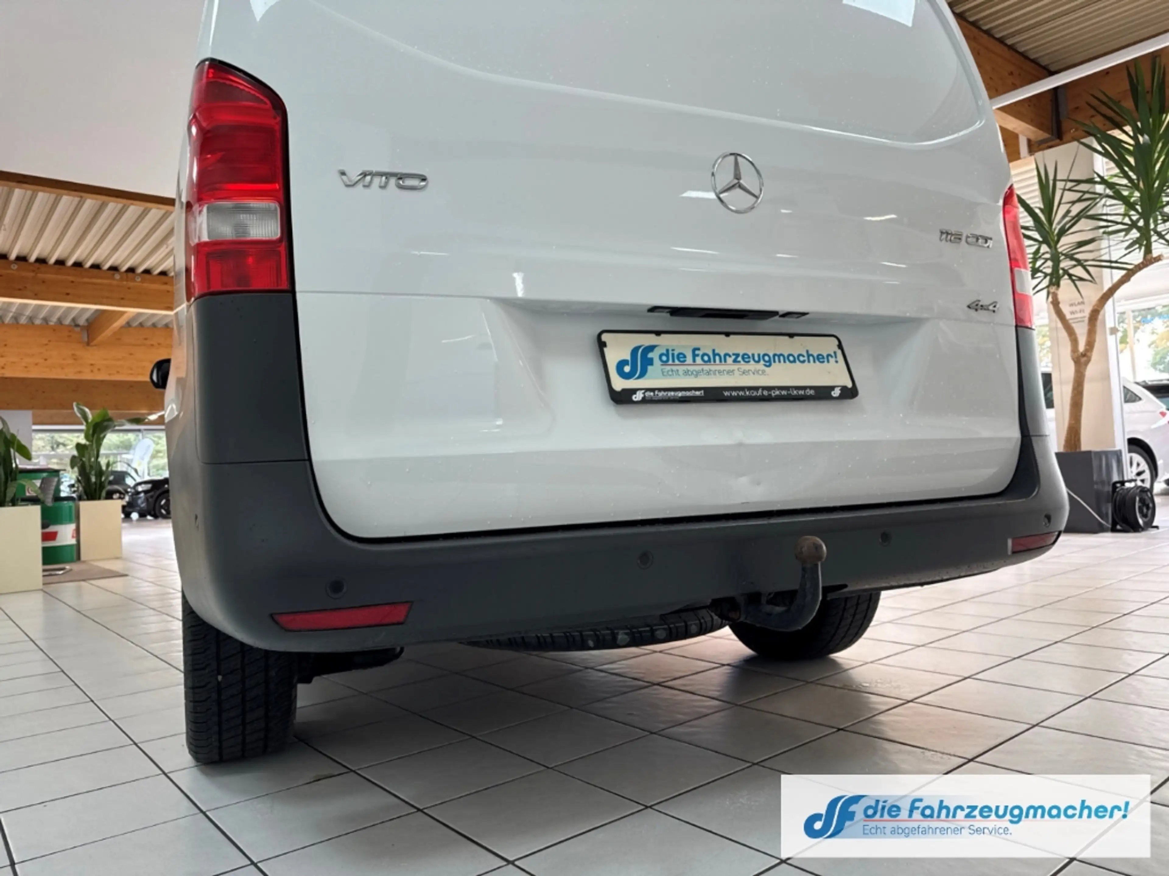 Mercedes-Benz Vito Kasten 116 CDI 4x4 lang AHK Navi DAB *EXPORT — photo 14