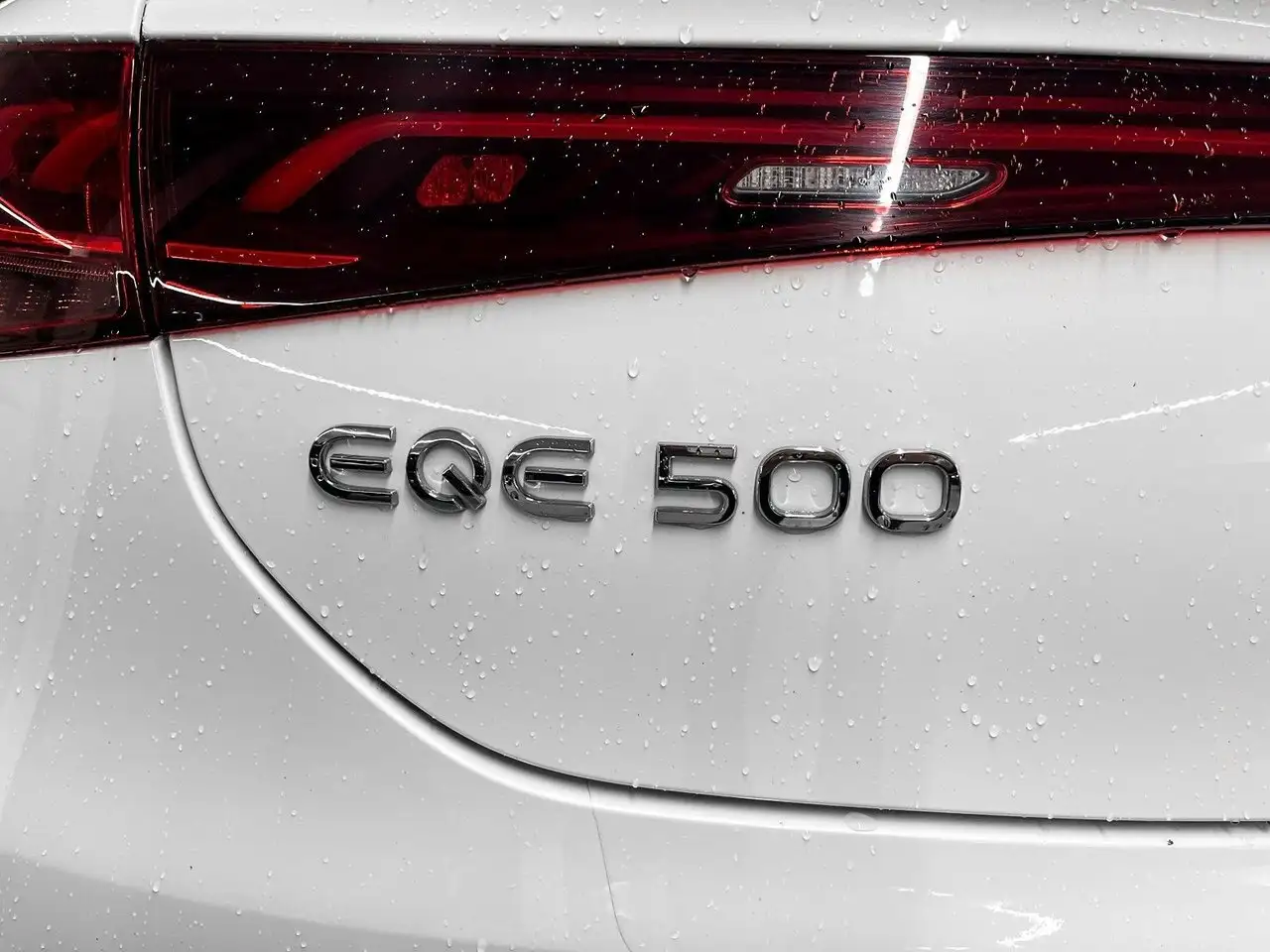 Mercedes-Benz EQE снимка Mercedes-Benz EQE