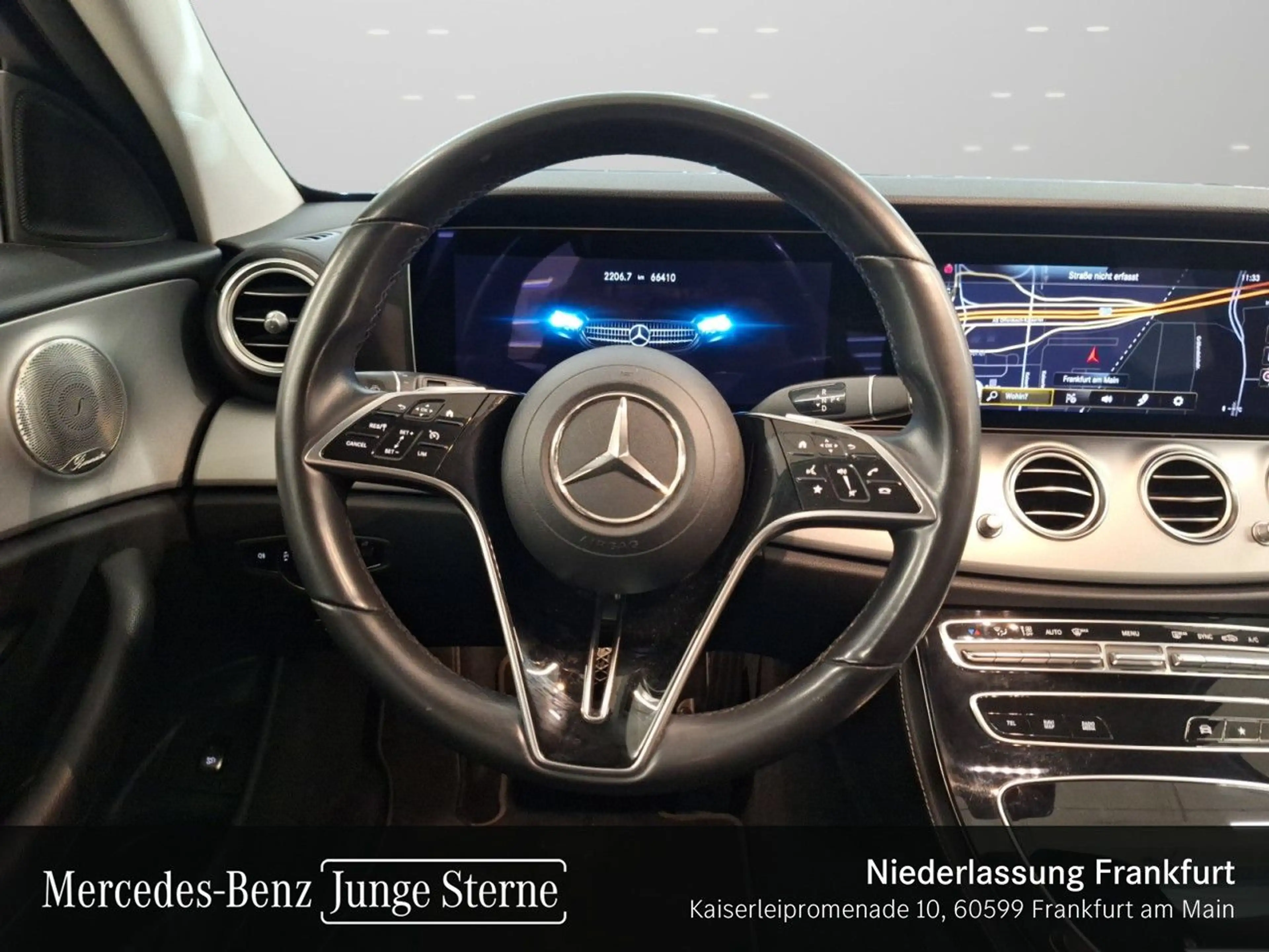 Mercedes-Benz E 220 d T AVANTG+AHK+LED+BURMESTER+KAMERA+9G — photo 13