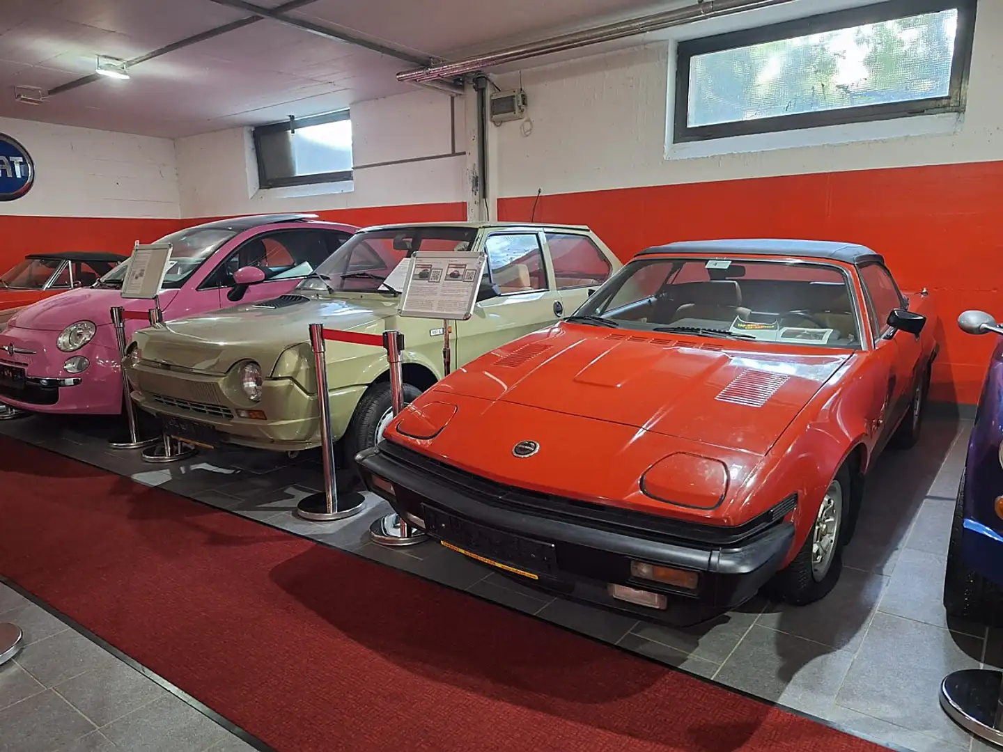 Triumph Sonstige TRX 7 Erstbesitz! Rot - 2