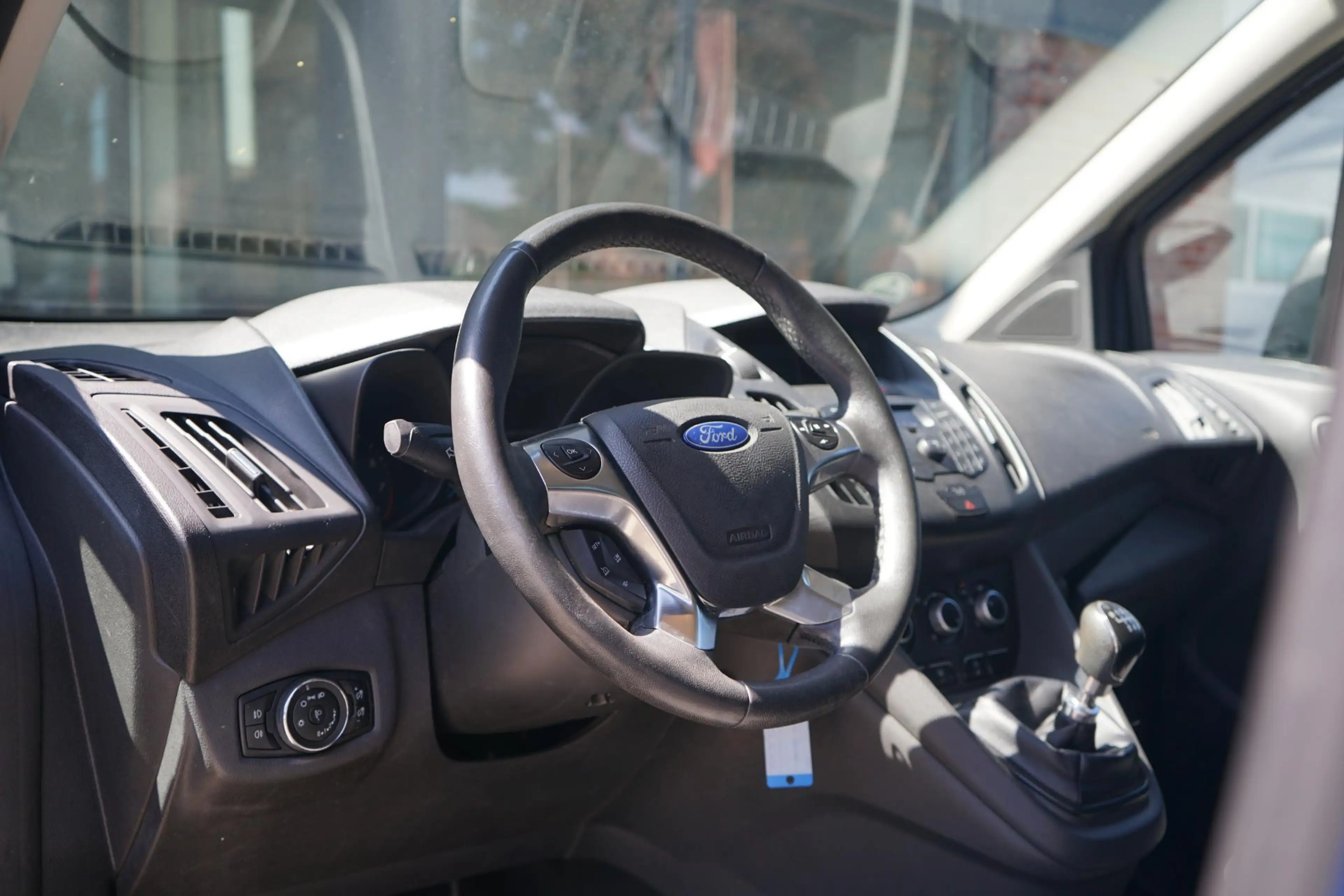 Ford Tourneo Connect 1.0 EcoBoost 74kW Trend , Nieuwe Distributie, Crui — photo 2