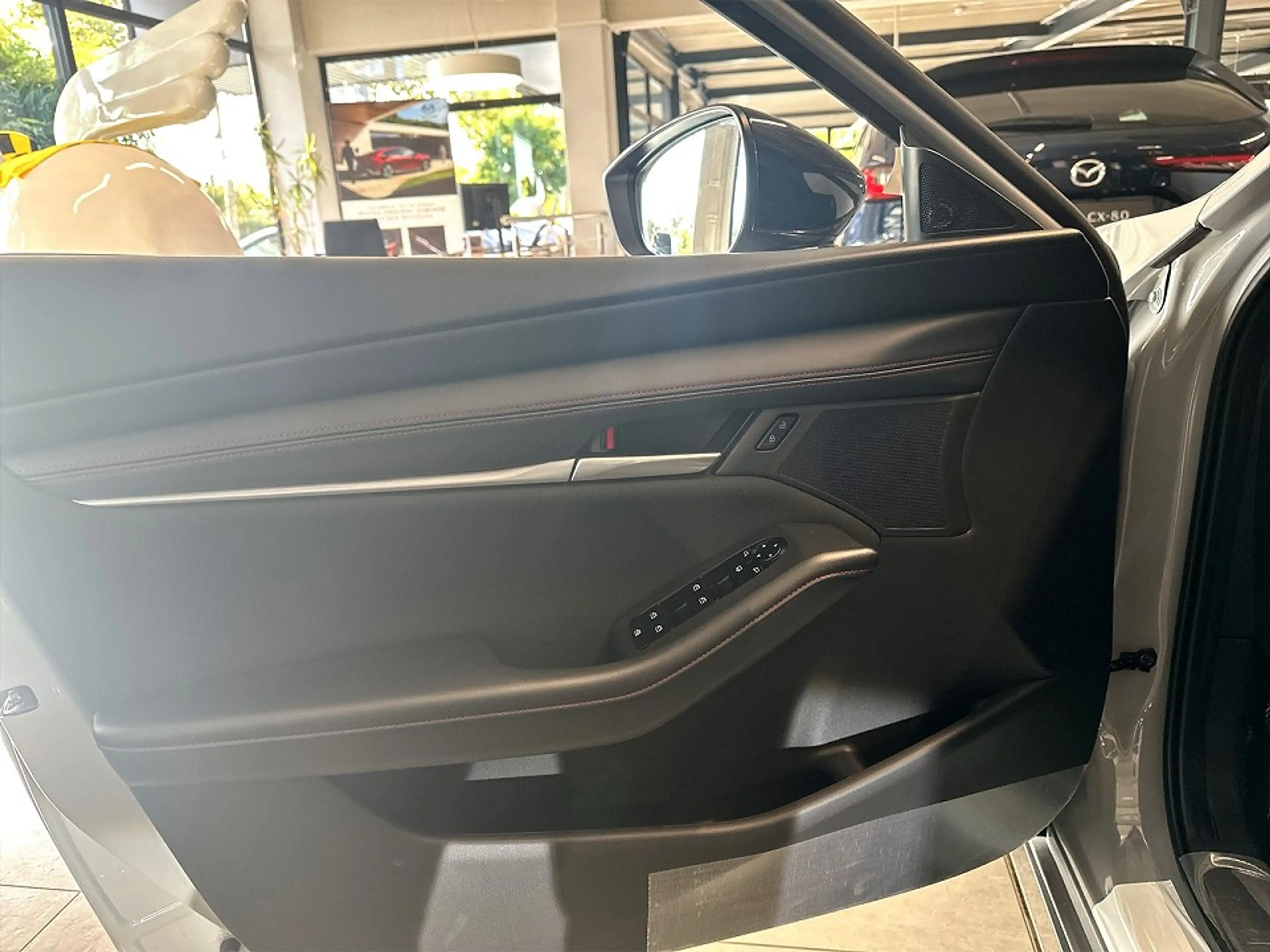 Mazda 3 2.5 Homura — photo 12