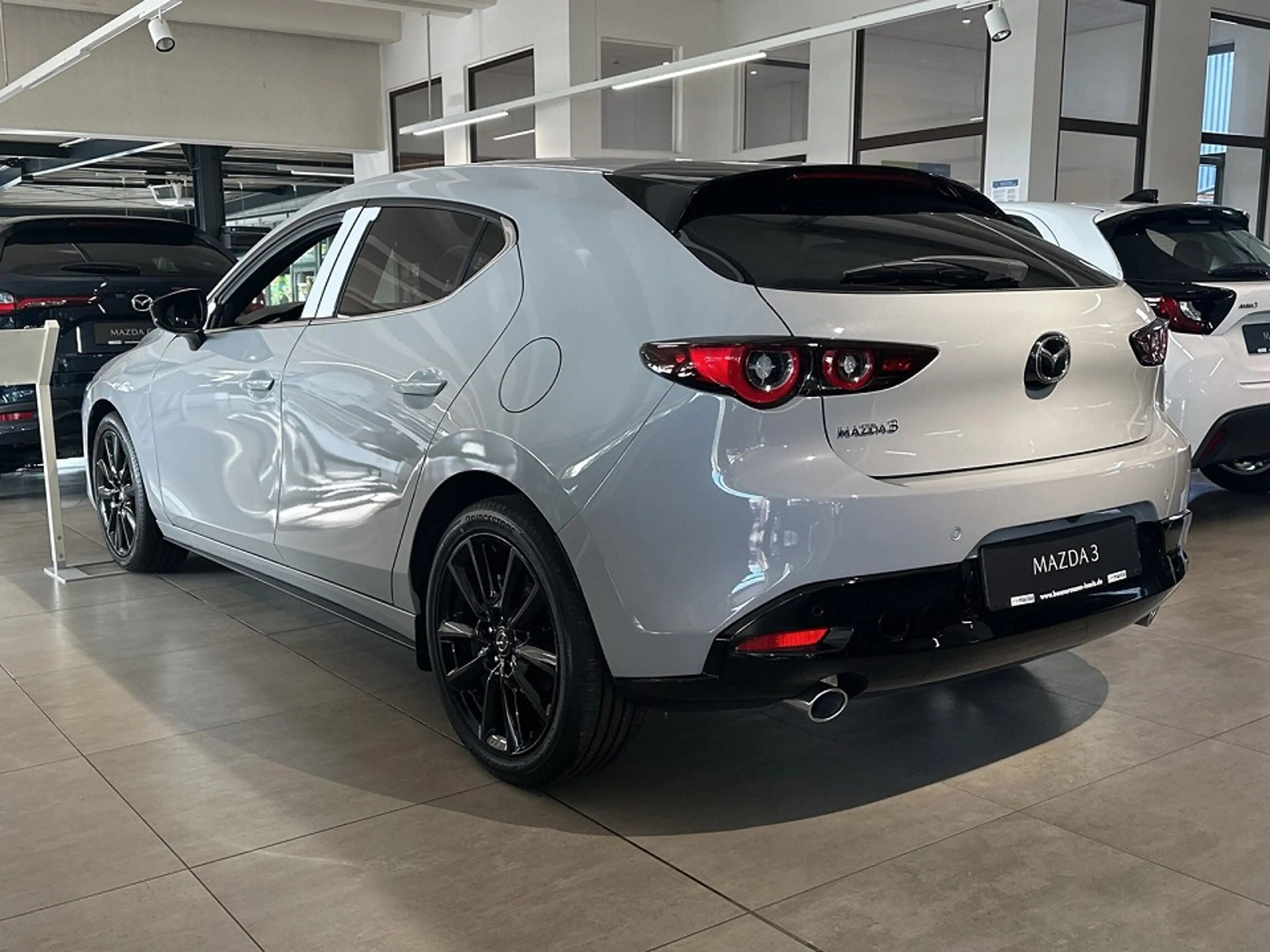 Mazda 3 2.5 Homura — photo 2