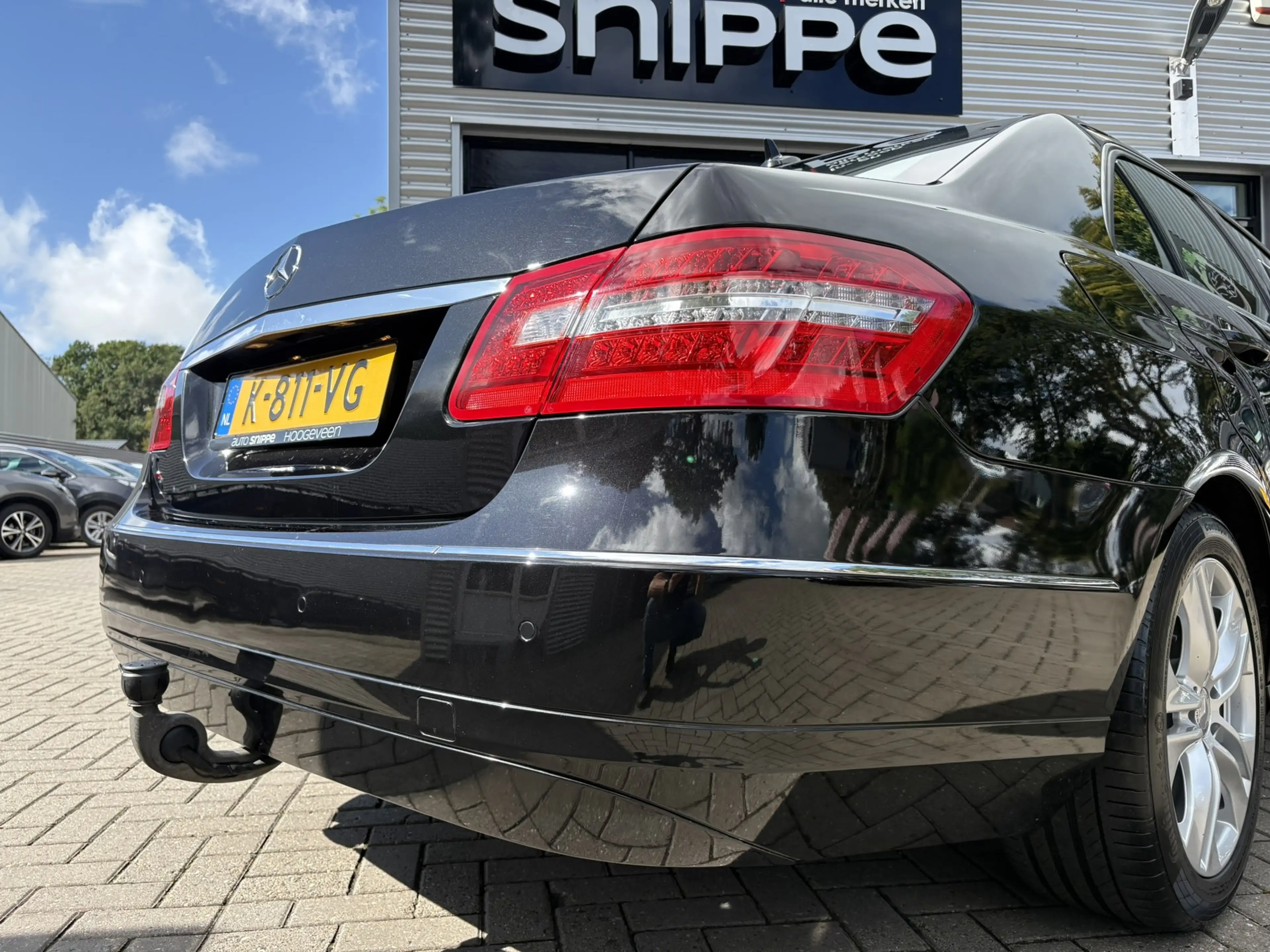 Mercedes-Benz E 200 CGI Avantgarde -CLIMA-CRUISE-STOELVERWARMING-TREKH — photo 5