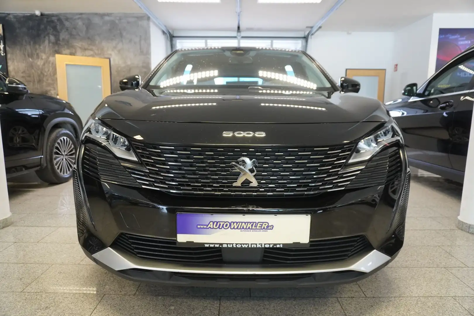 Peugeot 5008 1.2 PureTech MY22/7Sitze/Navi Schwarz - 2