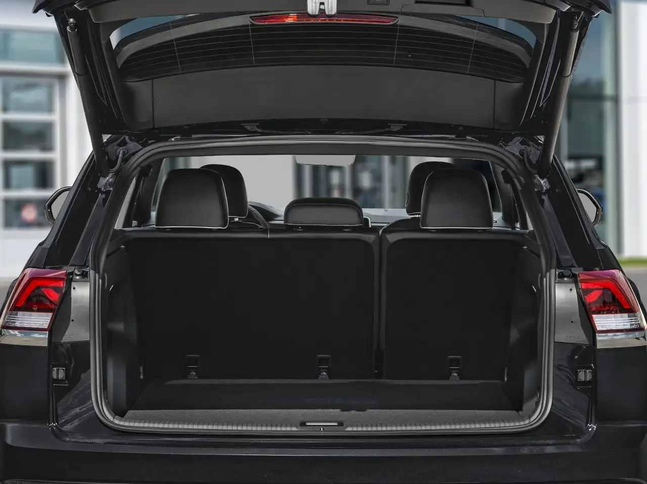 Volkswagen Atlas снимка Volkswagen Atlas