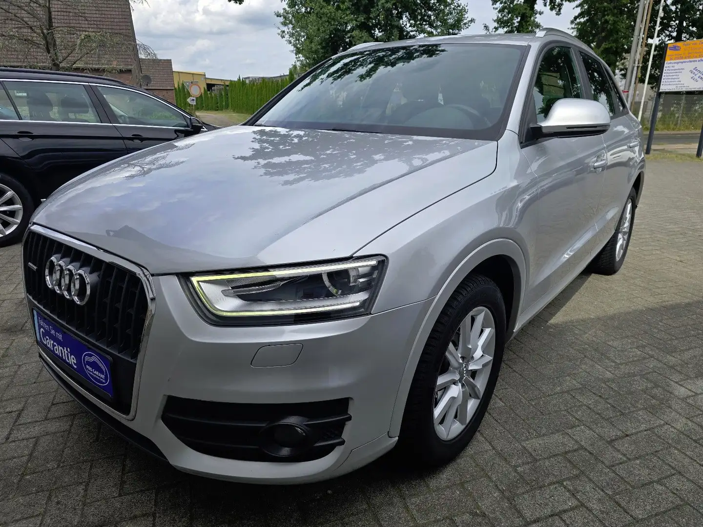 Audi Q3 2.0 TFSI quattro,Schiebedach,Navi,Xenon Plateado - 2