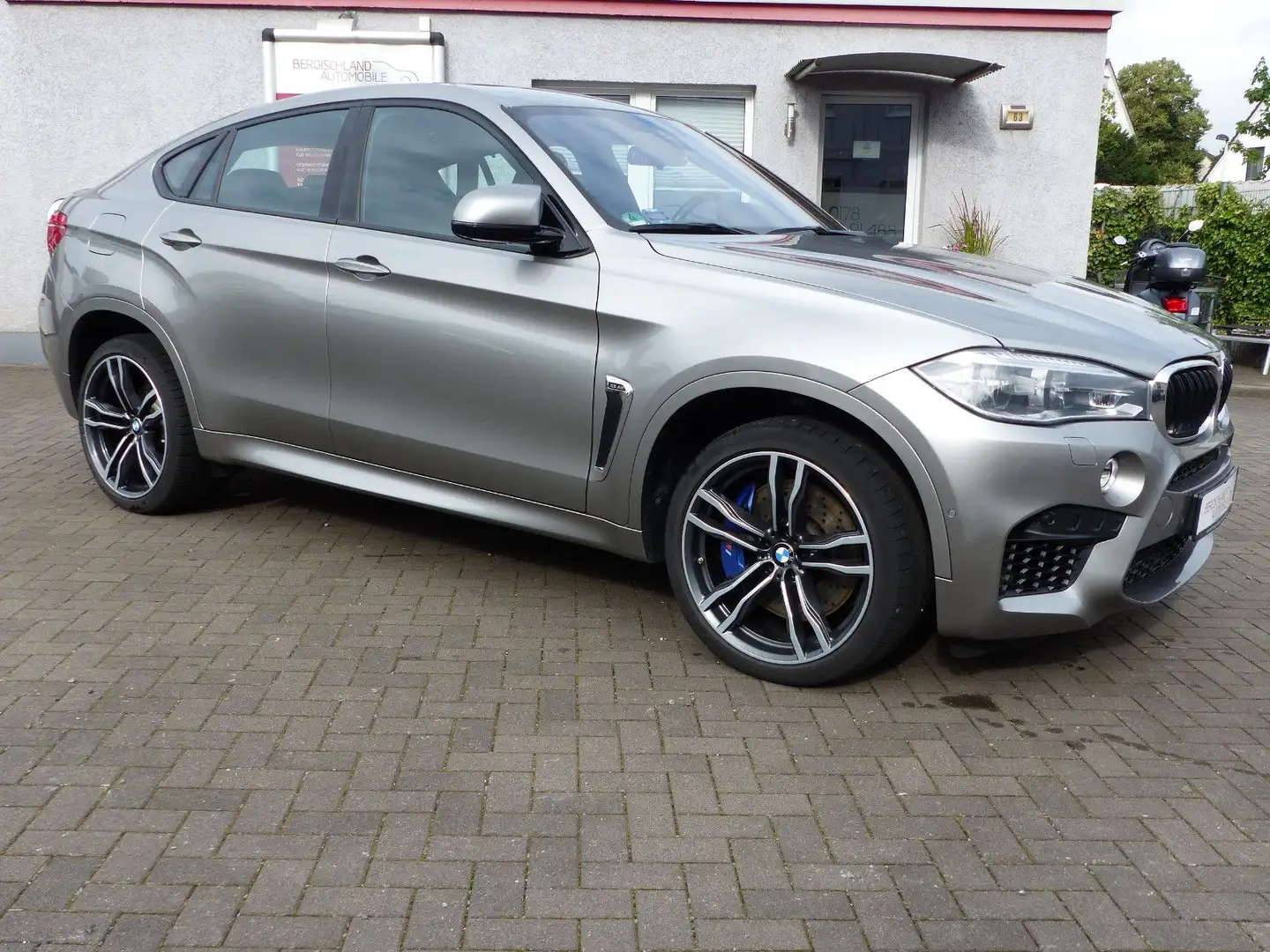 BMW X6 M X6  M, AHK, SD, 21 Zoll Beige - 1
