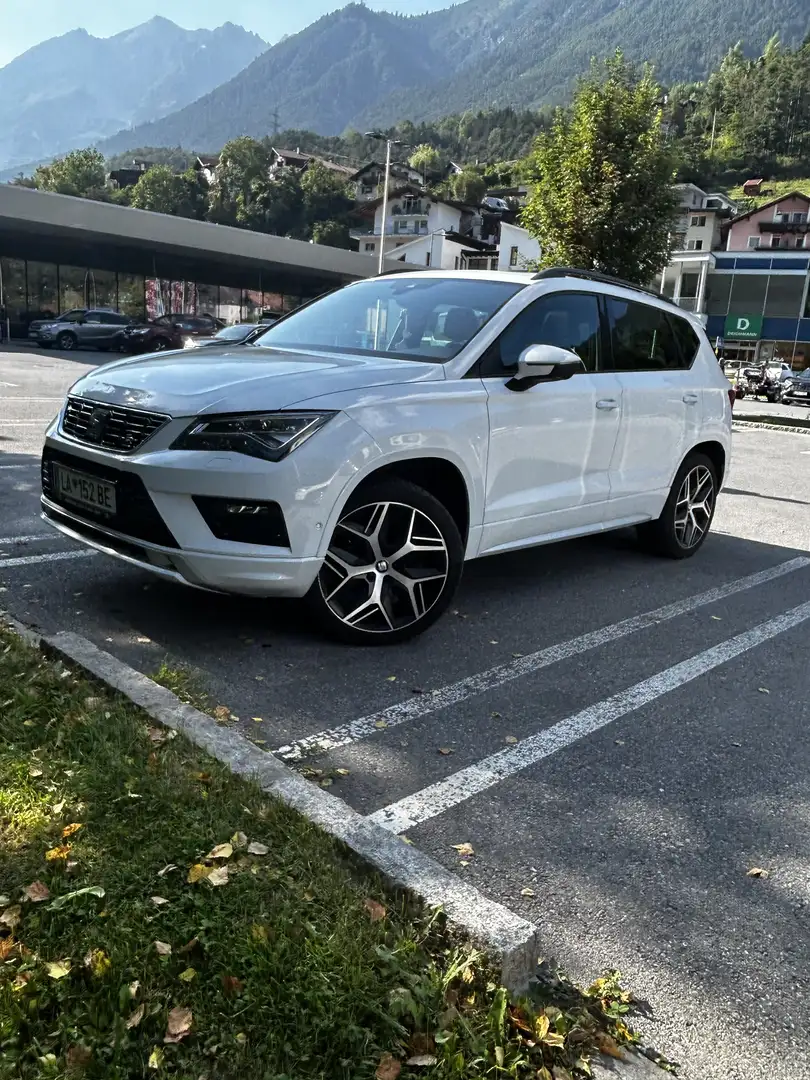SEAT Ateca 1,4 FR ACT 4WD TSI DSG Fehér - 1