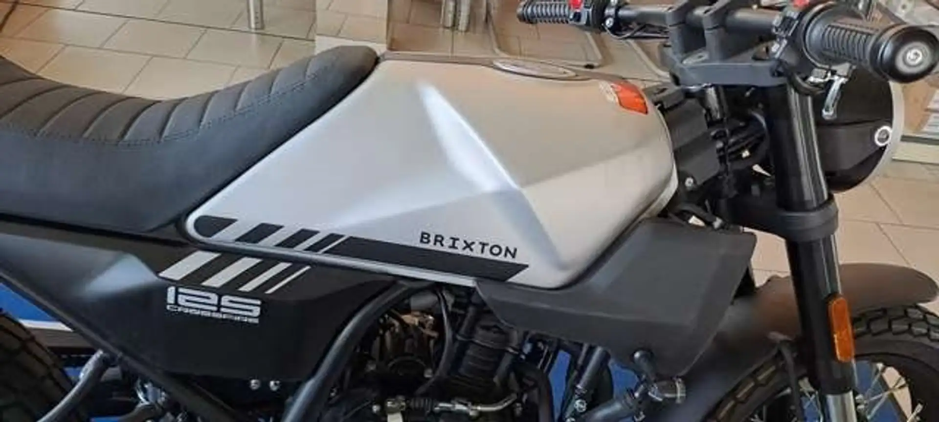 Brixton Crossfire 125 Wassergekühlt neues Modell Silber - 2