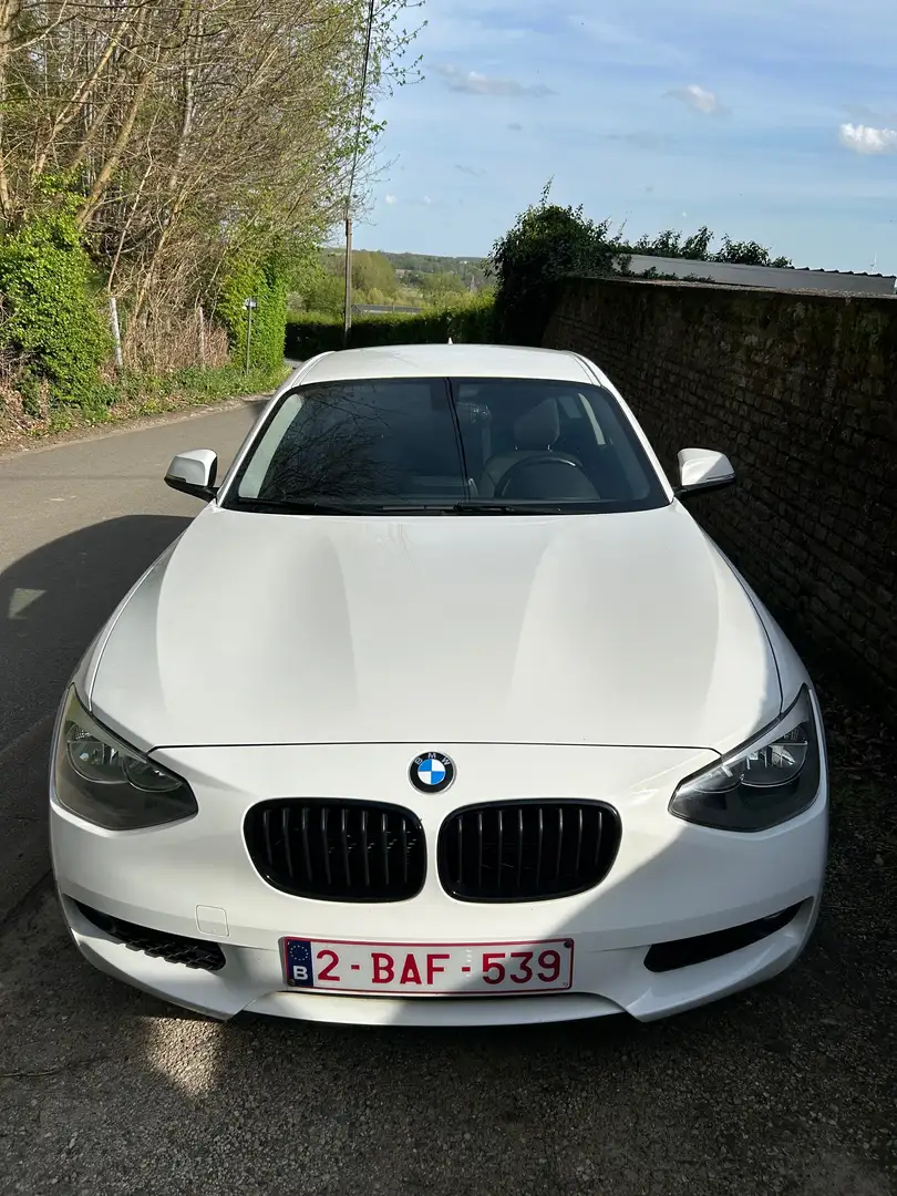 BMW 116 116 d Blanc - 1