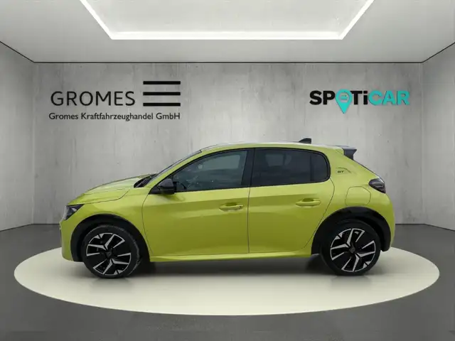 Peugeot 208 view 6