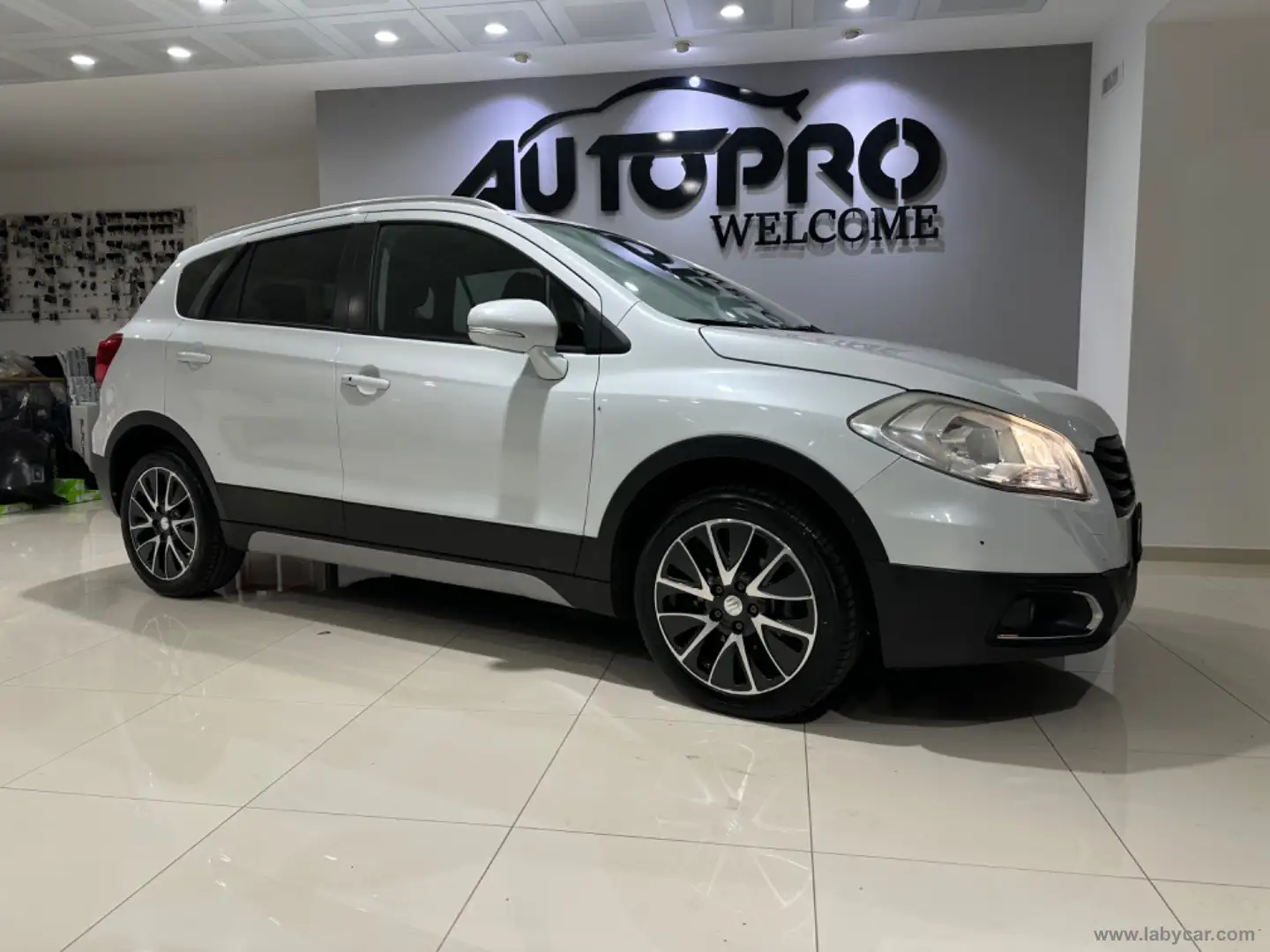 Suzuki SX4 S-Cross 1.6 DDiS 4WD All Grip Style Bianco - 2