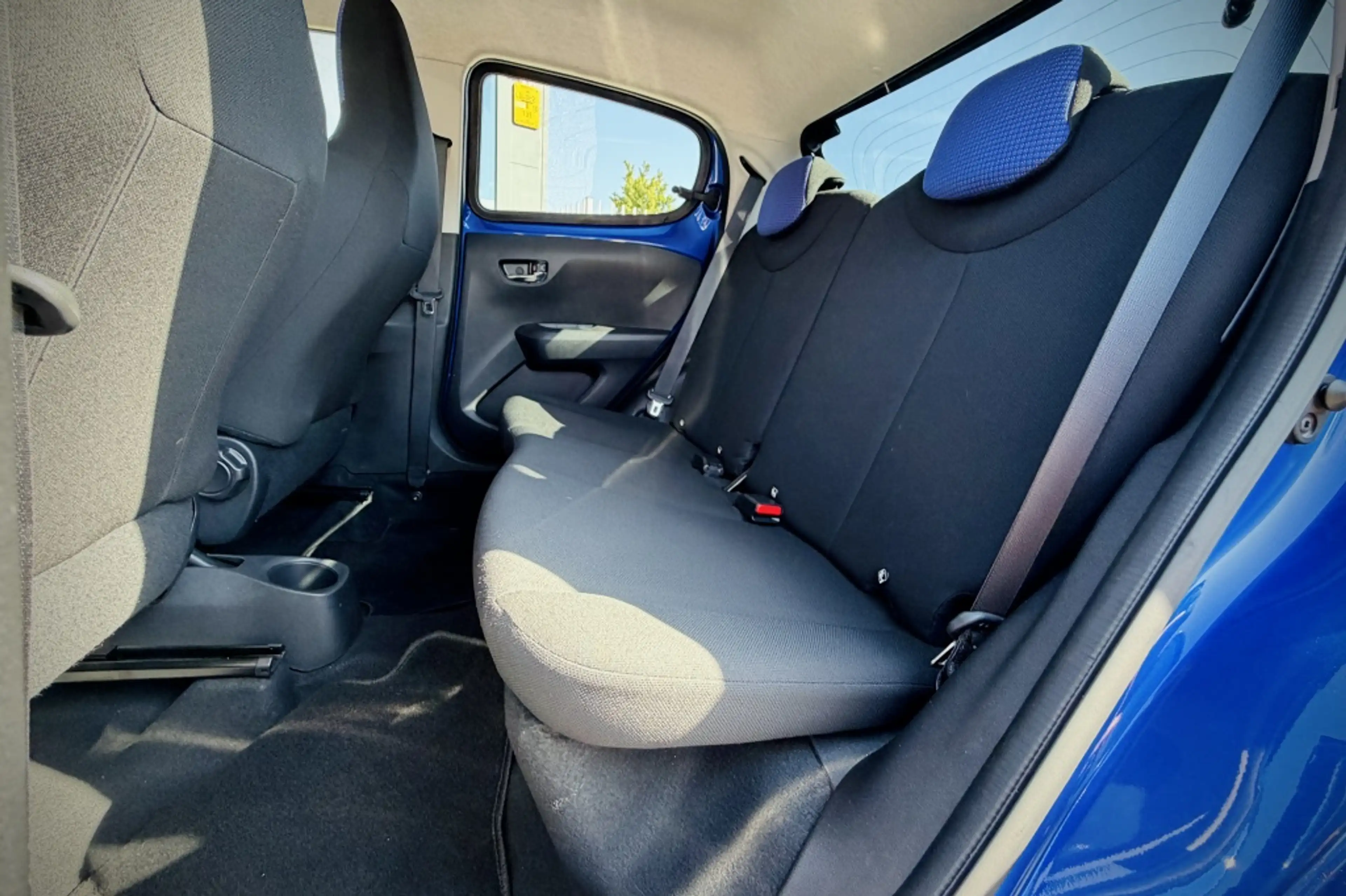 Citroen C1 1.0 VTi Shine | CAMERA | CARPLAY + ANDROID | CLIMA — photo 13