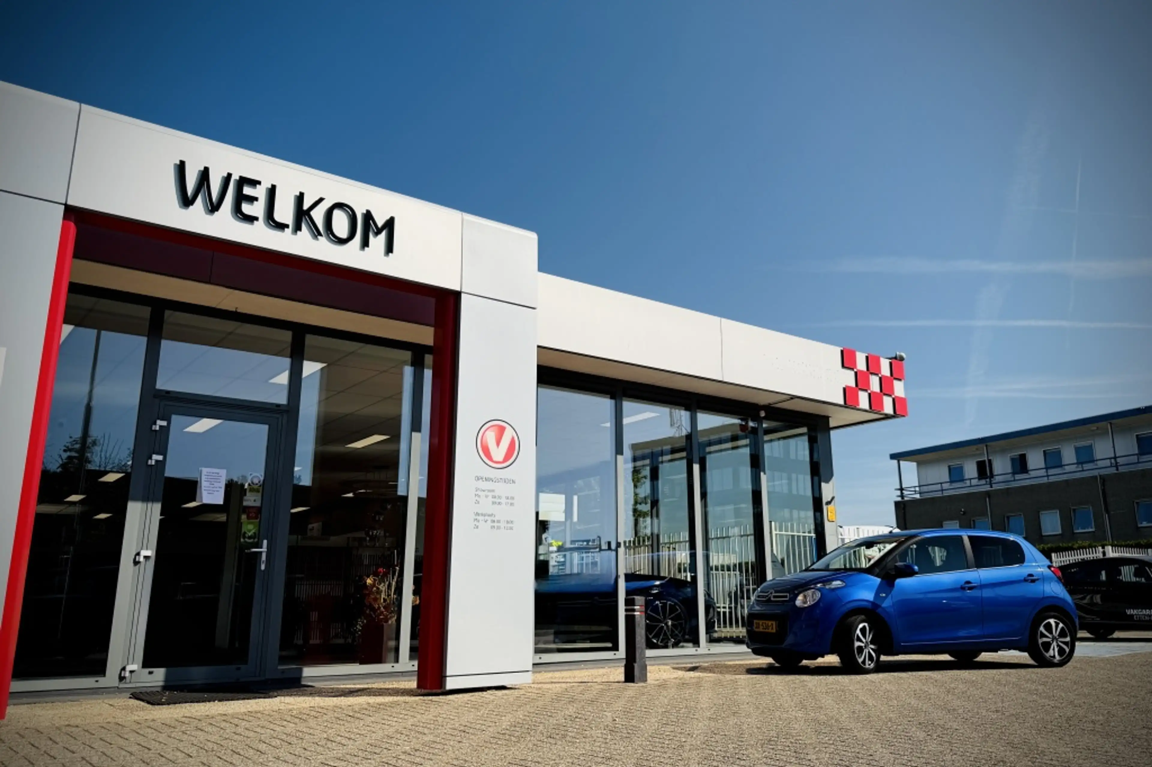Citroen C1 1.0 VTi Shine | CAMERA | CARPLAY + ANDROID | CLIMA — photo 5