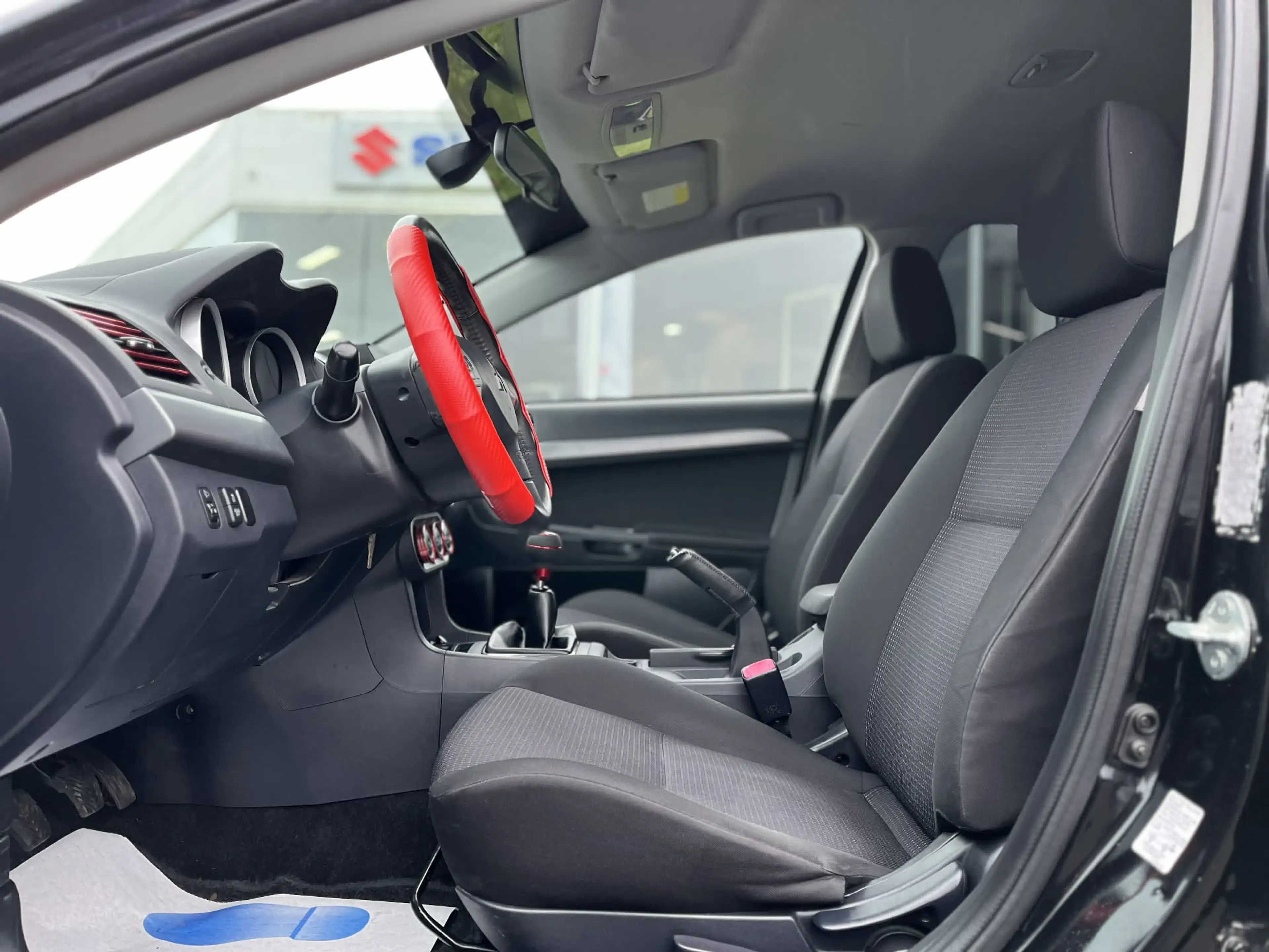 Mitsubishi Lancer 1.6I ESSENCE*ECRAN TACTILE*CLIM*START-STOP*VE*JA — photo 10
