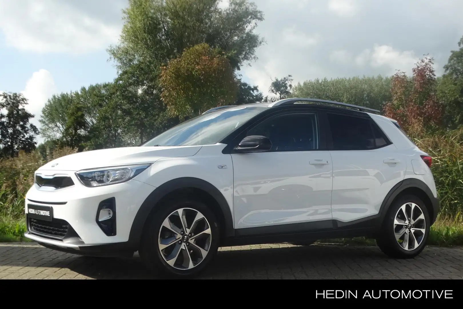 Kia Stonic 1.0 T-GDi 100PK Sports Edition | Navigatie | Camer Weiß - 1