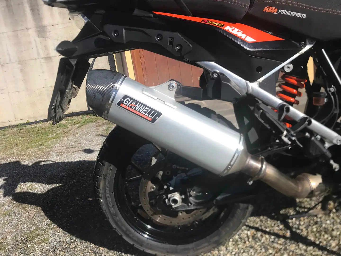 KTM 1050 Adventure Oranje - 1