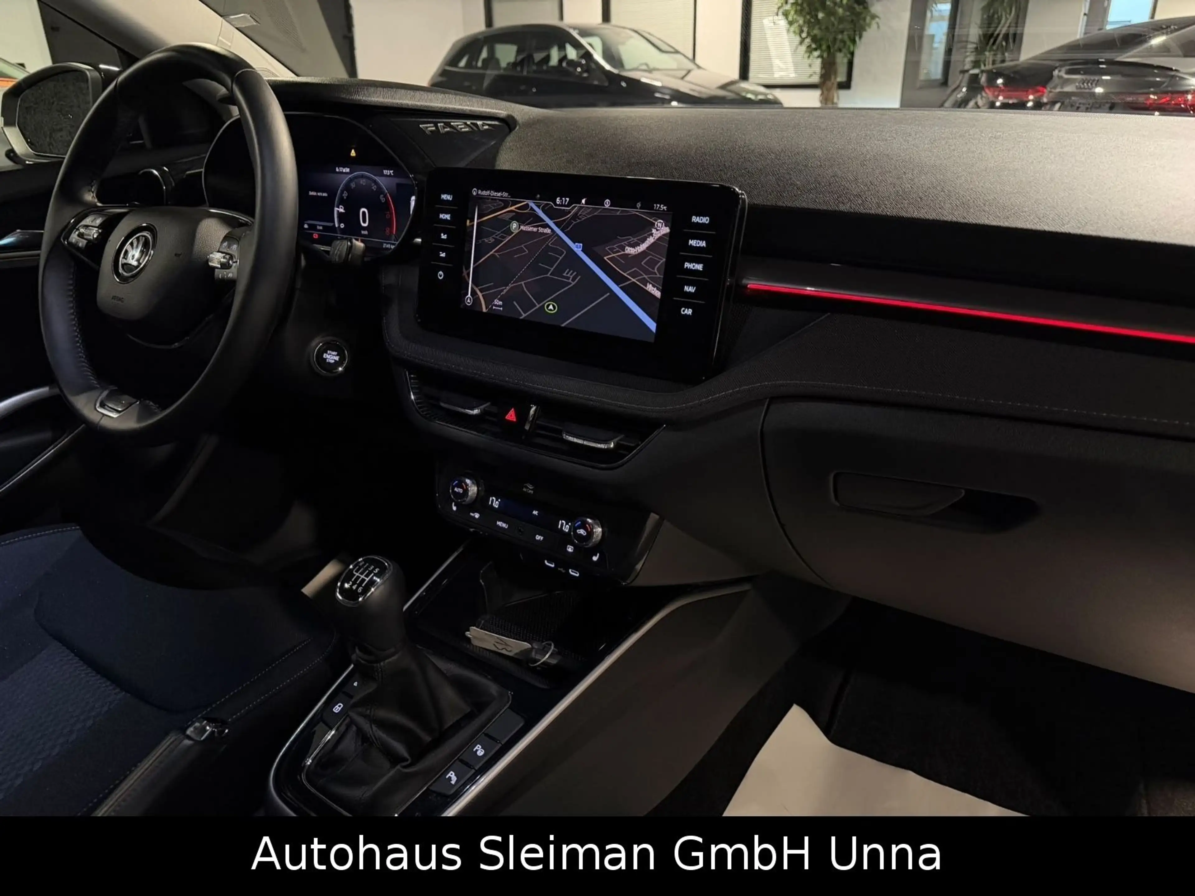 Skoda Fabia Style — photo 15