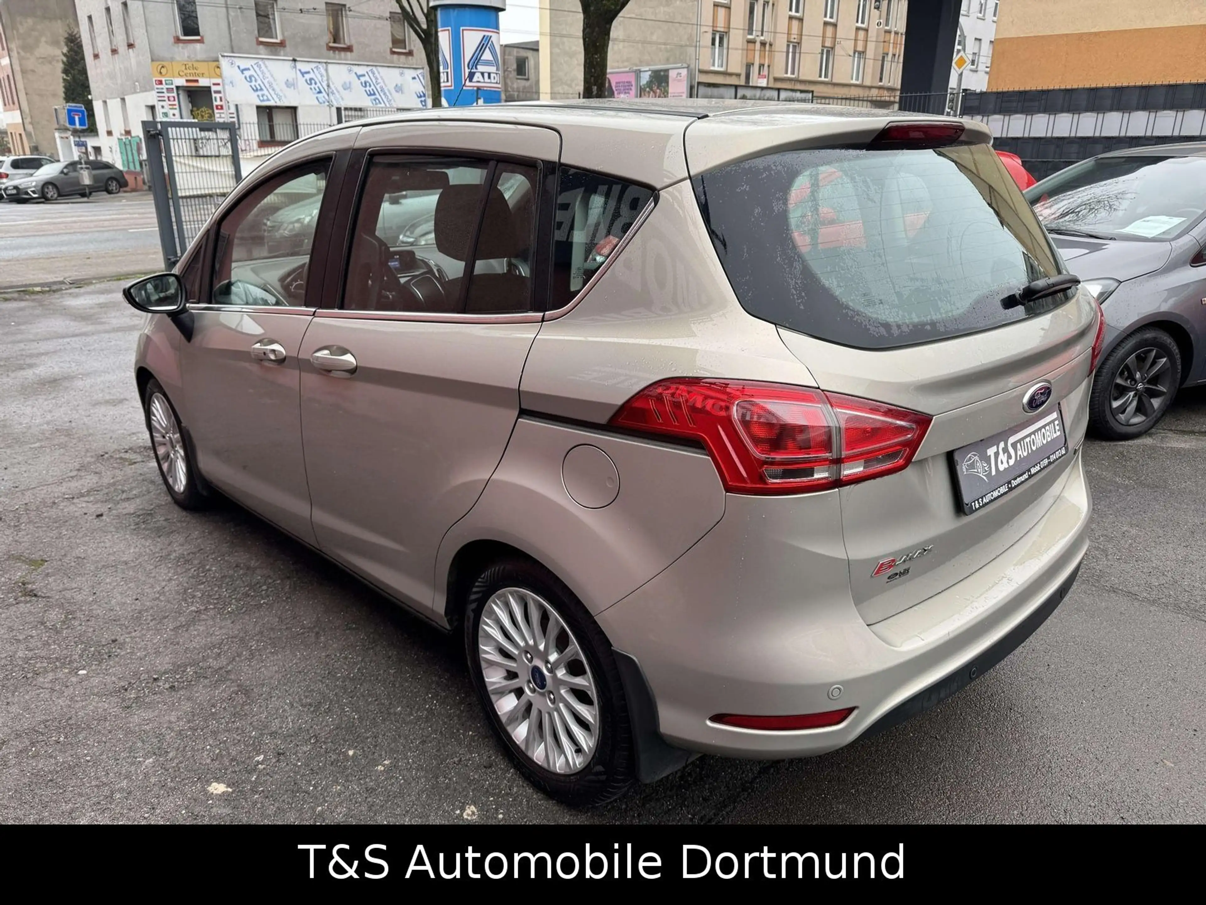 Ford B-Max B-MAX Titanium ( Tüv & Reifen Neu ) — photo 7