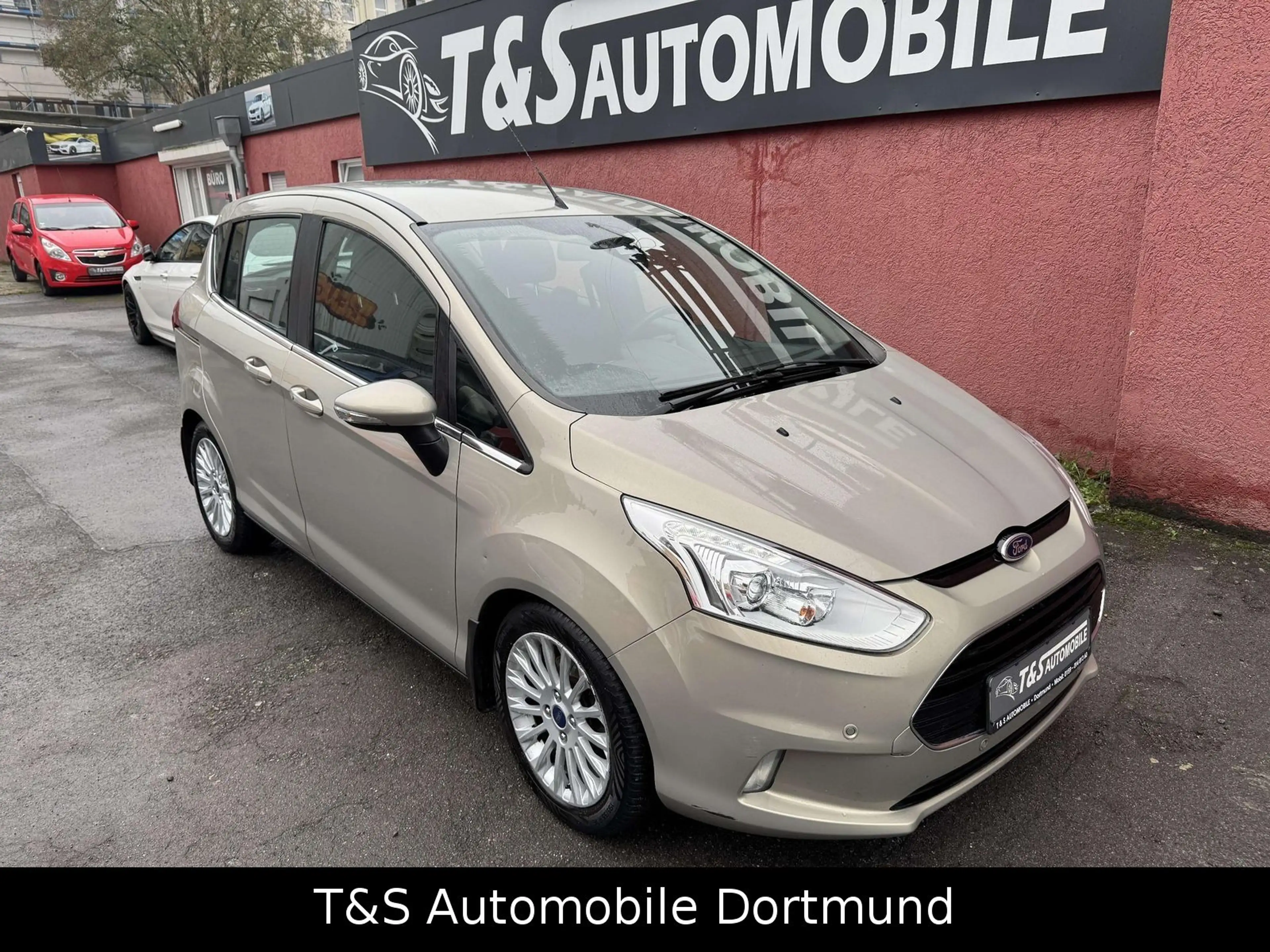Ford B-Max B-MAX Titanium ( Tüv & Reifen Neu ) — photo 2