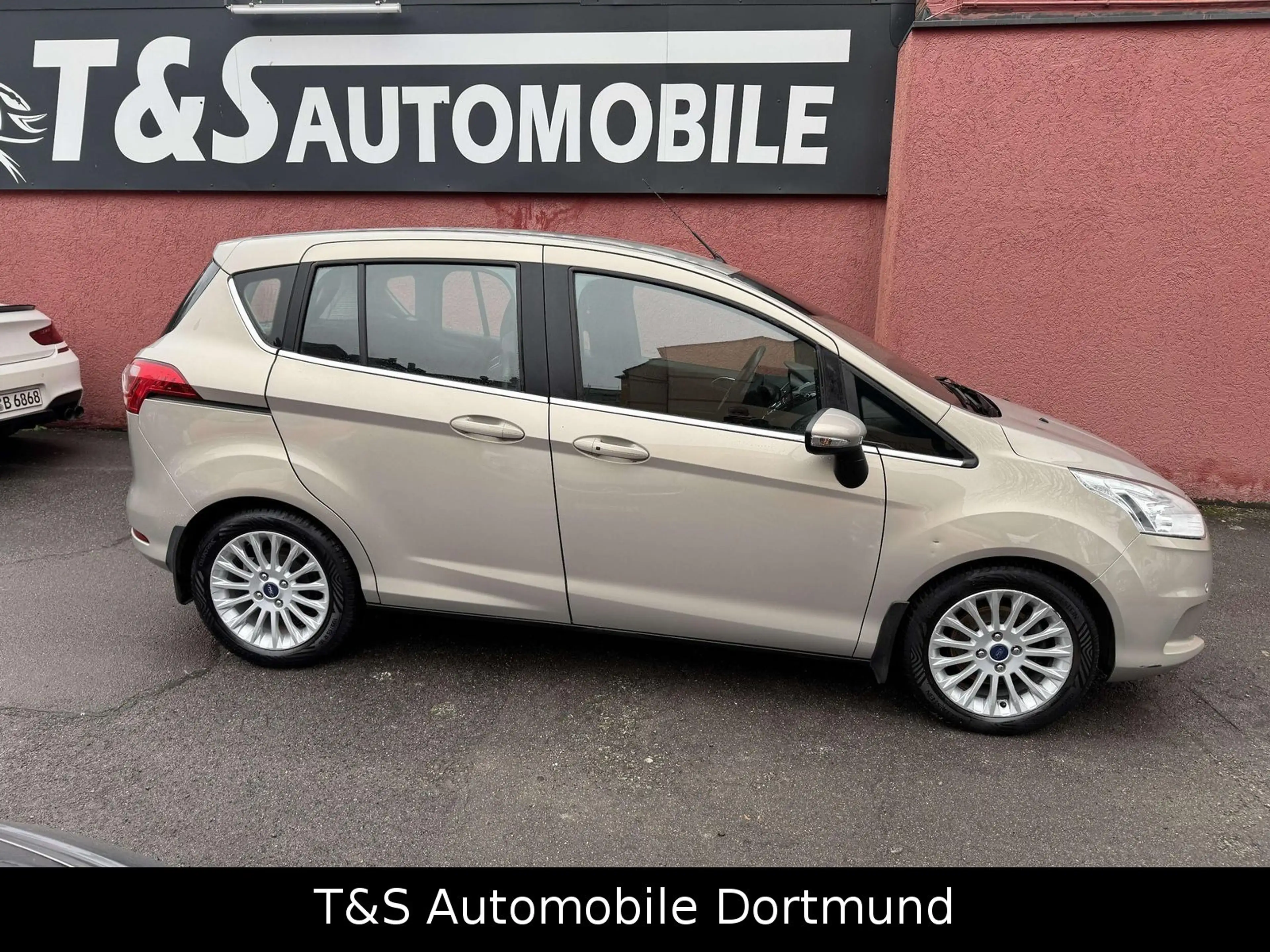 Ford B-Max B-MAX Titanium ( Tüv & Reifen Neu ) — photo 10