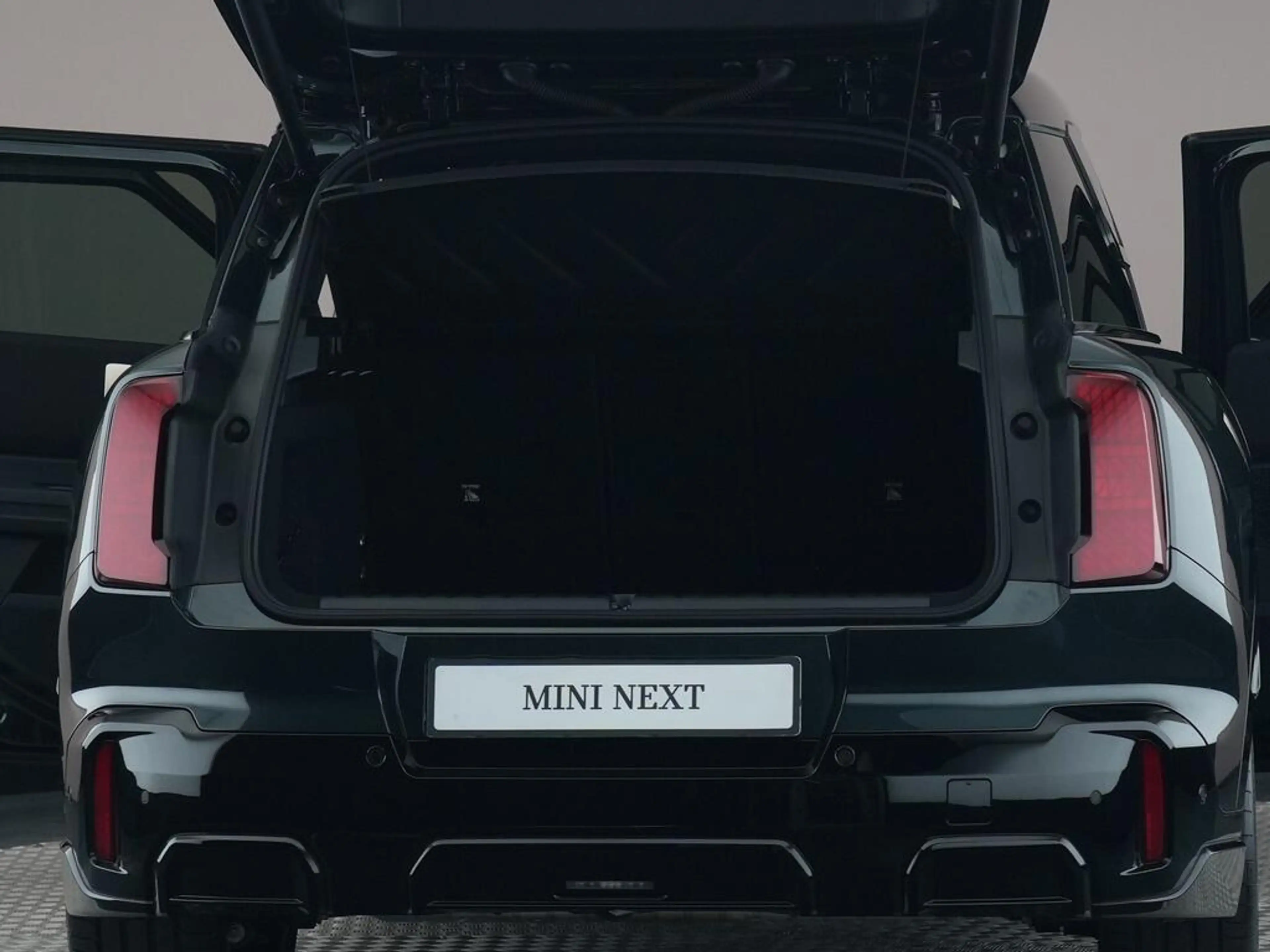 MINI John Cooper Works Countryman 1.5 C M Plus — photo 12