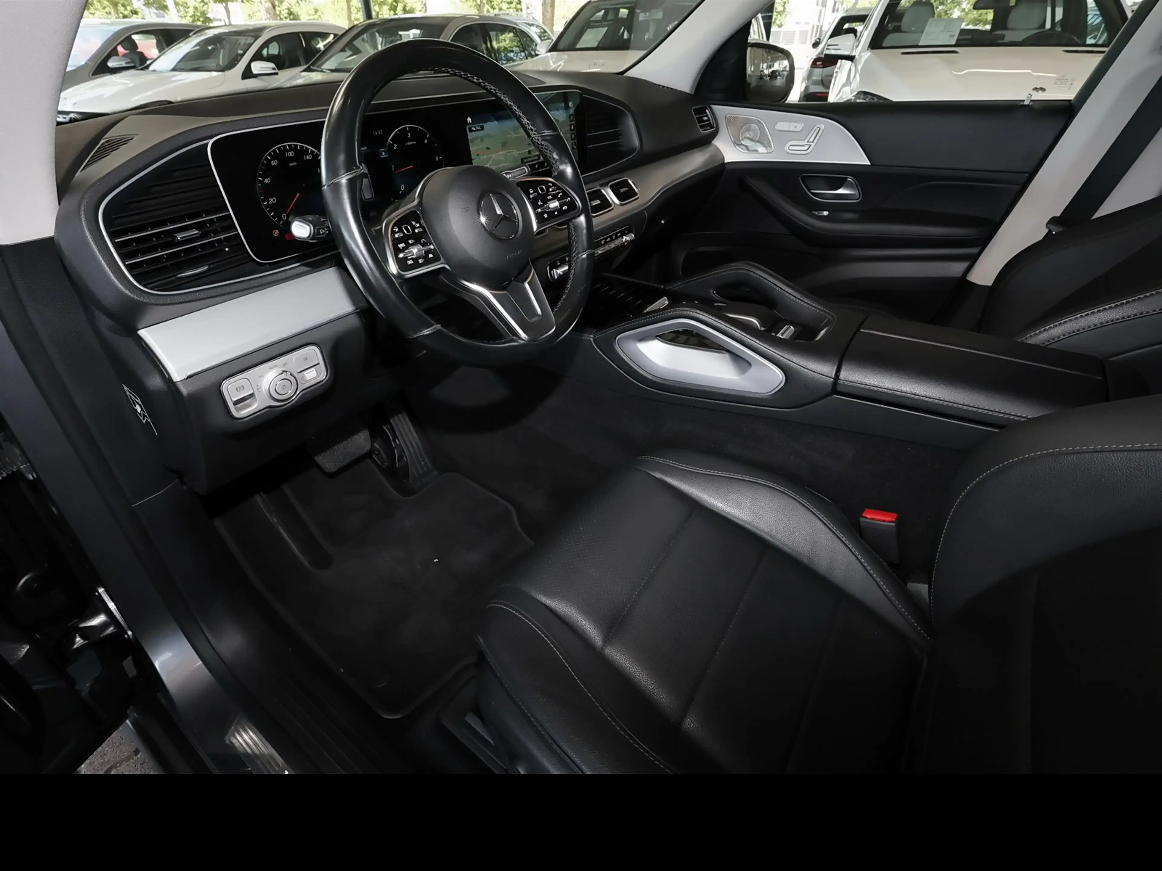 Mercedes-Benz GLE 400 d 4M 360°+AHK+LED+AIRMATIC+HIFI+DISTRO — photo 8