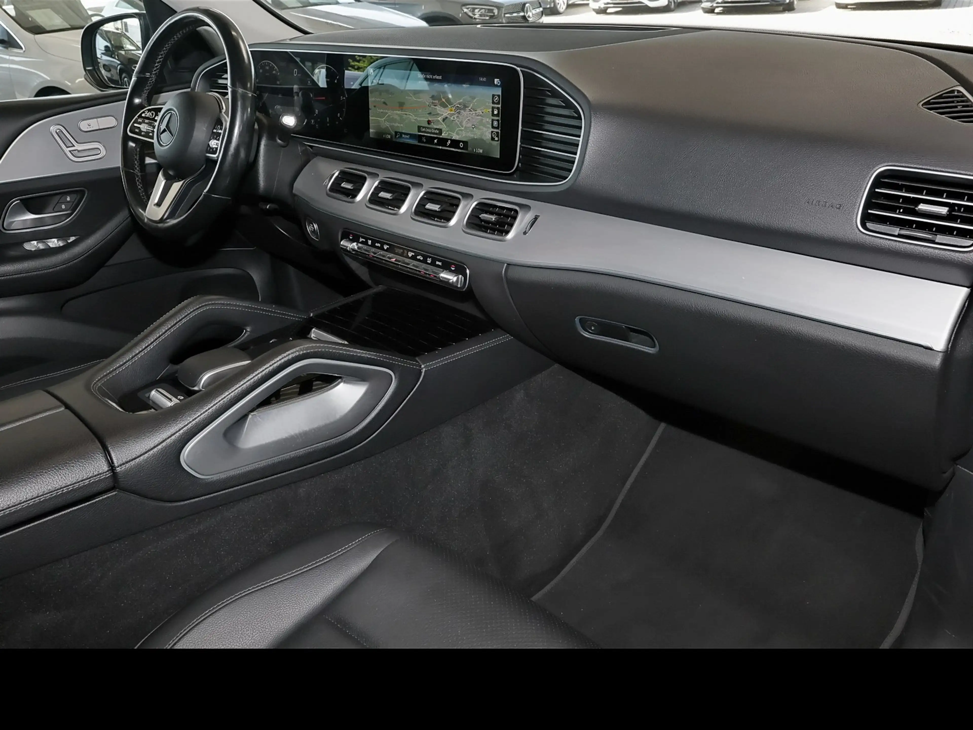 Mercedes-Benz GLE 400 d 4M 360°+AHK+LED+AIRMATIC+HIFI+DISTRO — photo 7