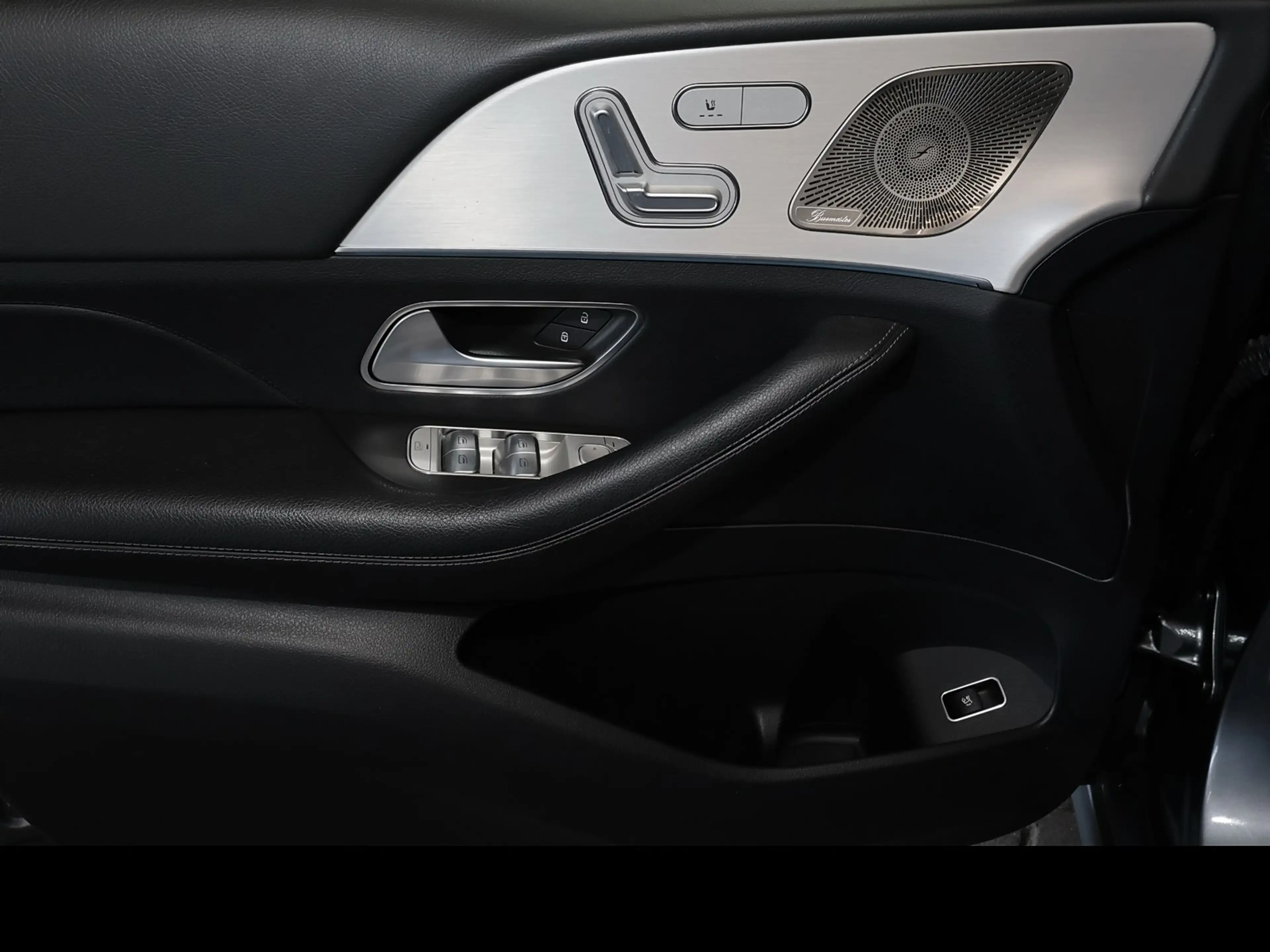 Mercedes-Benz GLE 400 d 4M 360°+AHK+LED+AIRMATIC+HIFI+DISTRO — photo 13