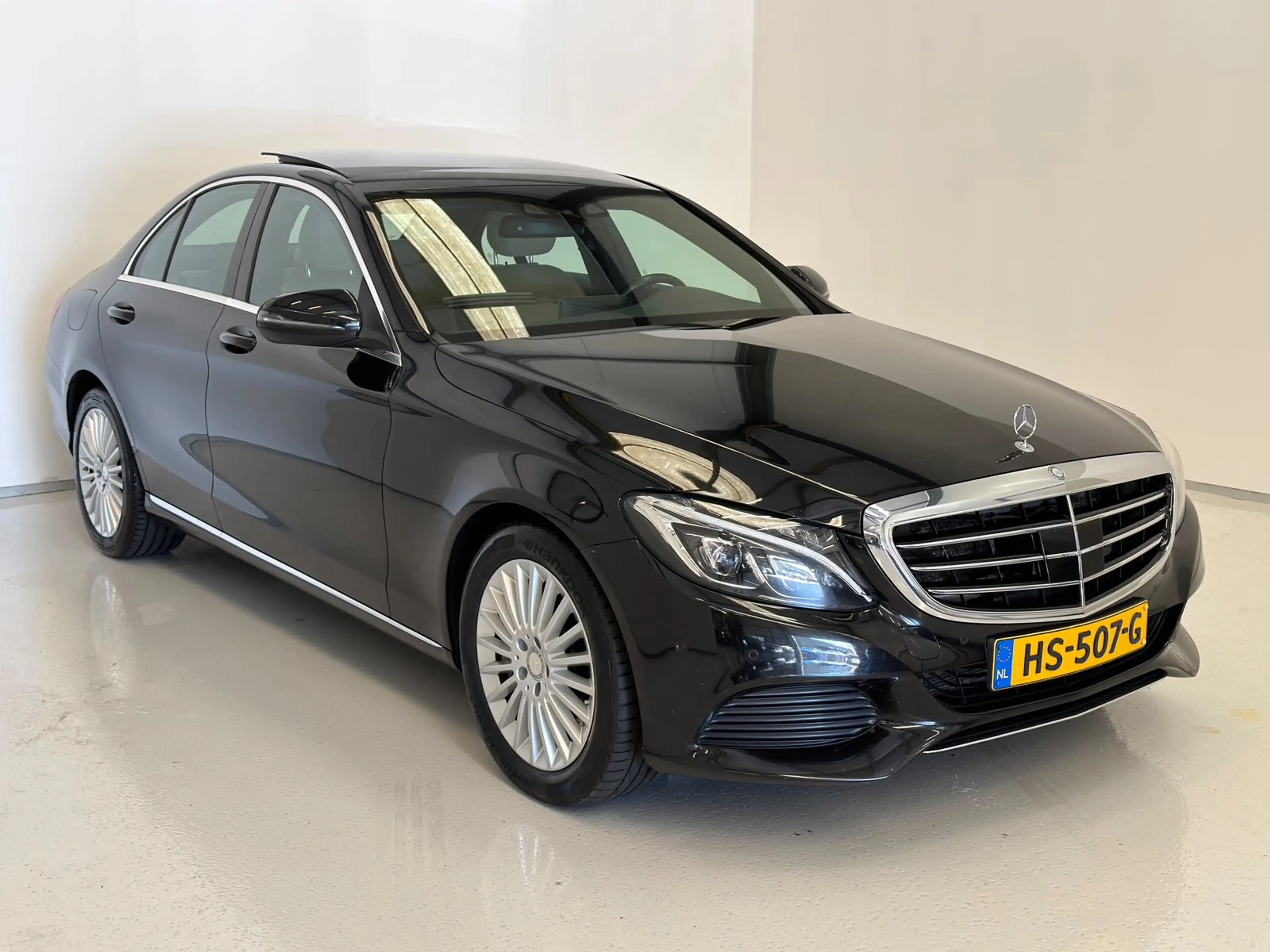 Mercedes-Benz C 350 e / 1e eig. / NL-auto / Pano / Burmester — photo 2