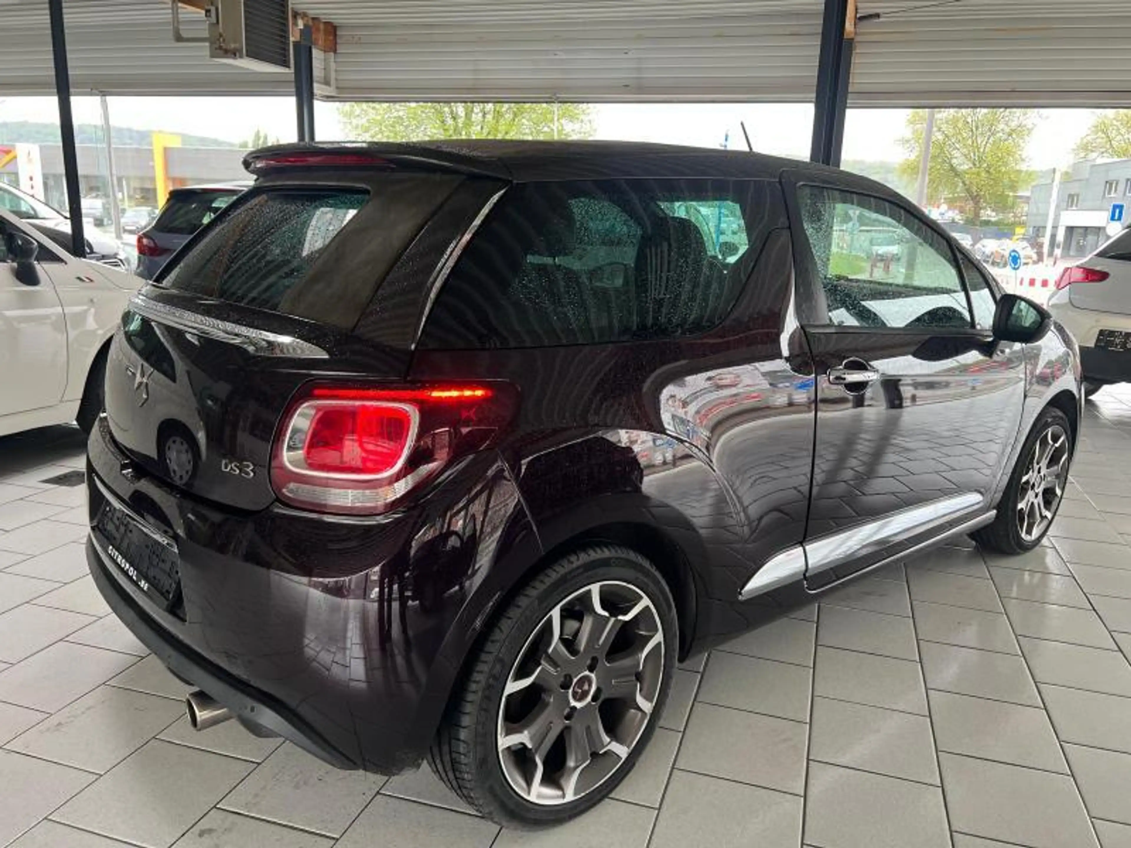 Citroen DS3 CABRIO — photo 7