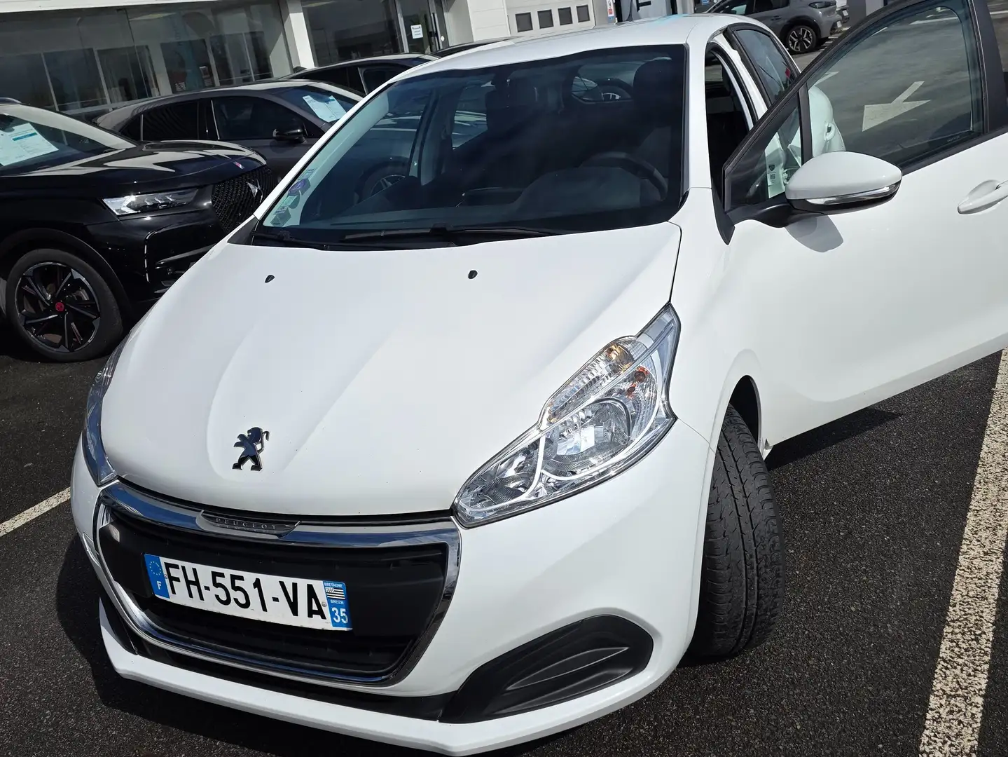 Peugeot 208 208 AFFAIRE PURETECH 82 S - 1