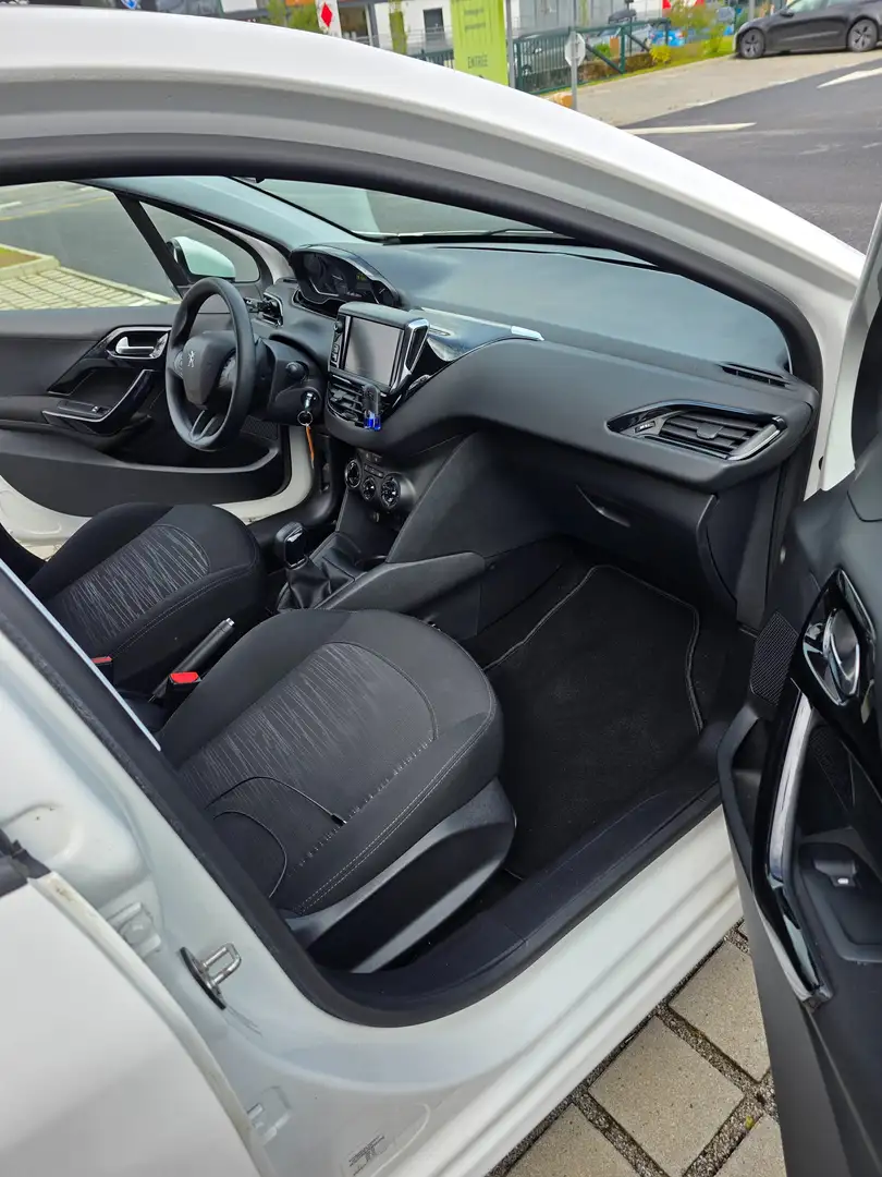 Peugeot 208 208 AFFAIRE PURETECH 82 S - 2