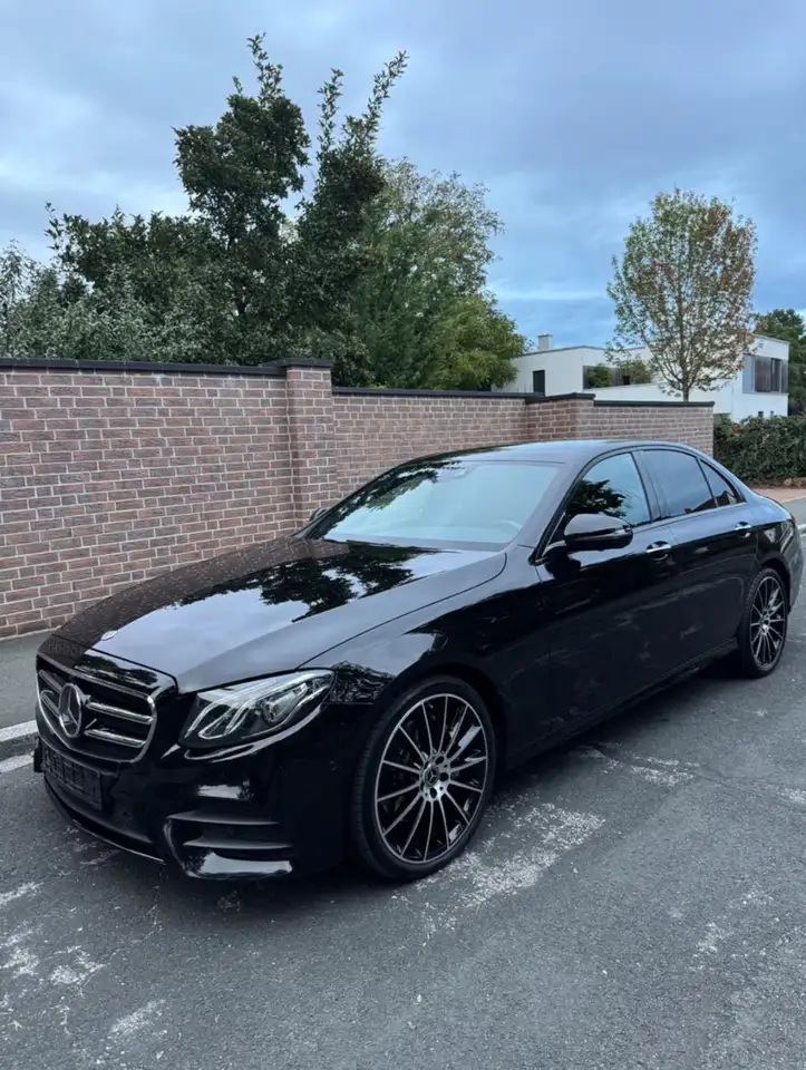 Mercedes-Benz E 220