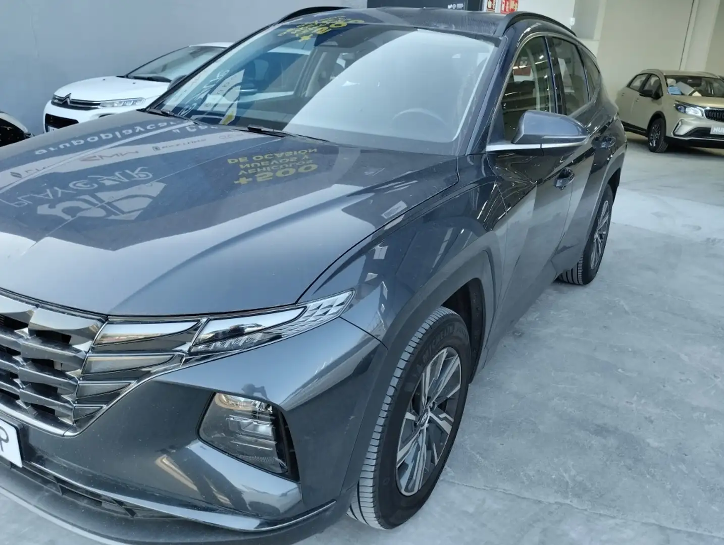 Hyundai TUCSON 1.6 CRDI Klass 4x2 Gris - 1