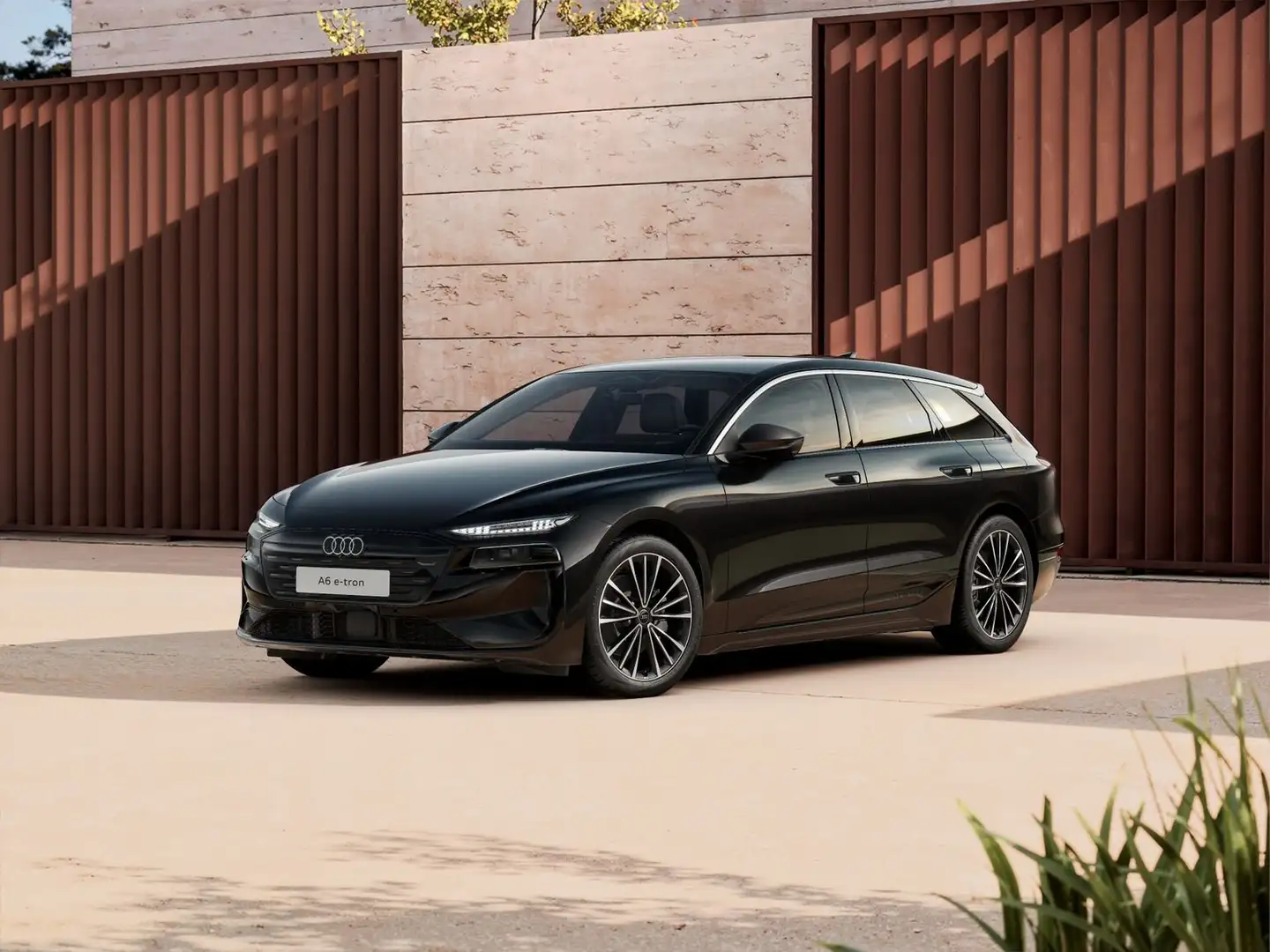 Audi A6 e-tron A6 Avant e-tron I PASSENGER DISPLAY I 360 CAM Noir - 1