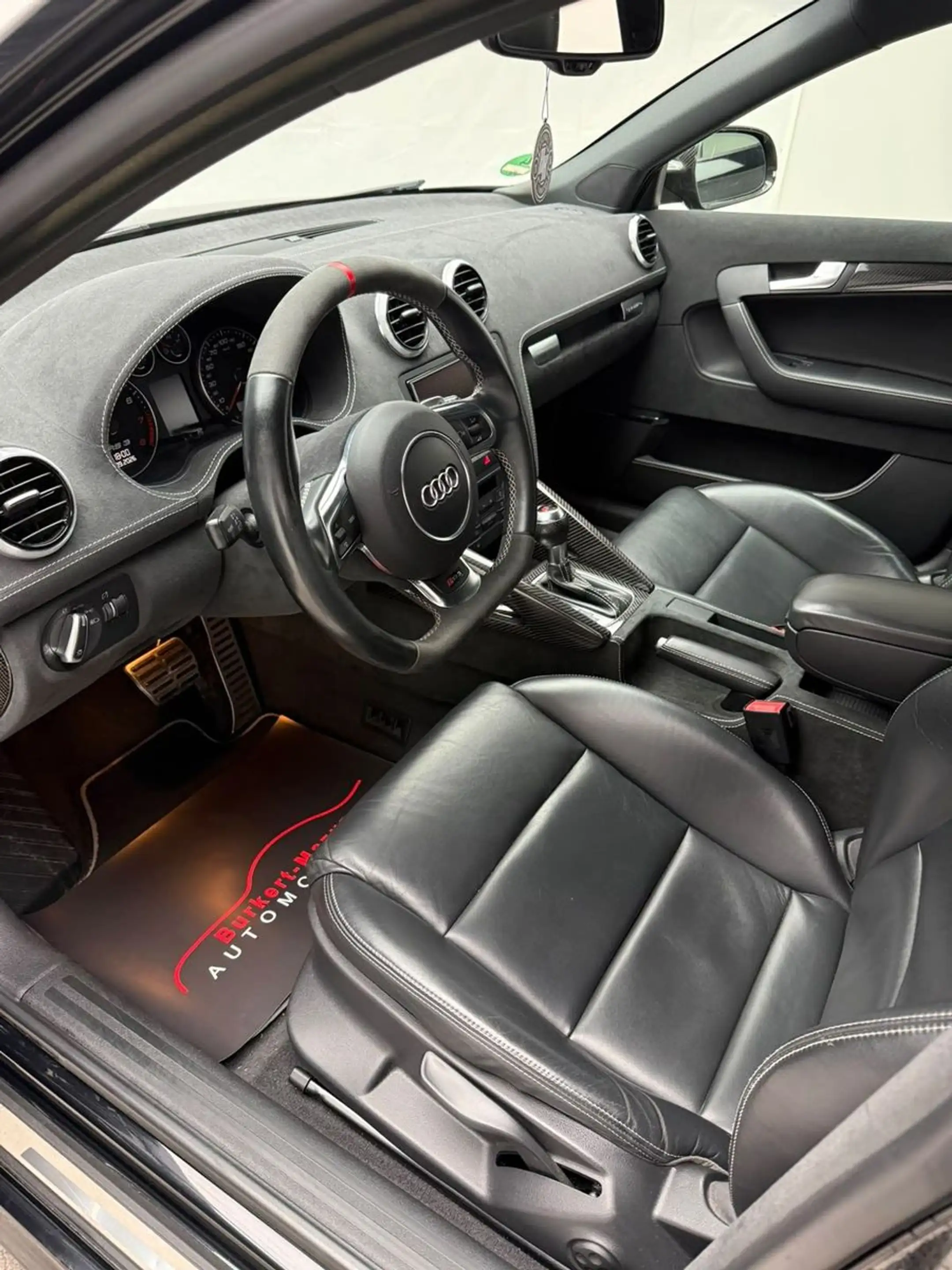 Audi RS3 Sportback 2.5 TFSI qu. *Alcantara*Bose* — photo 31