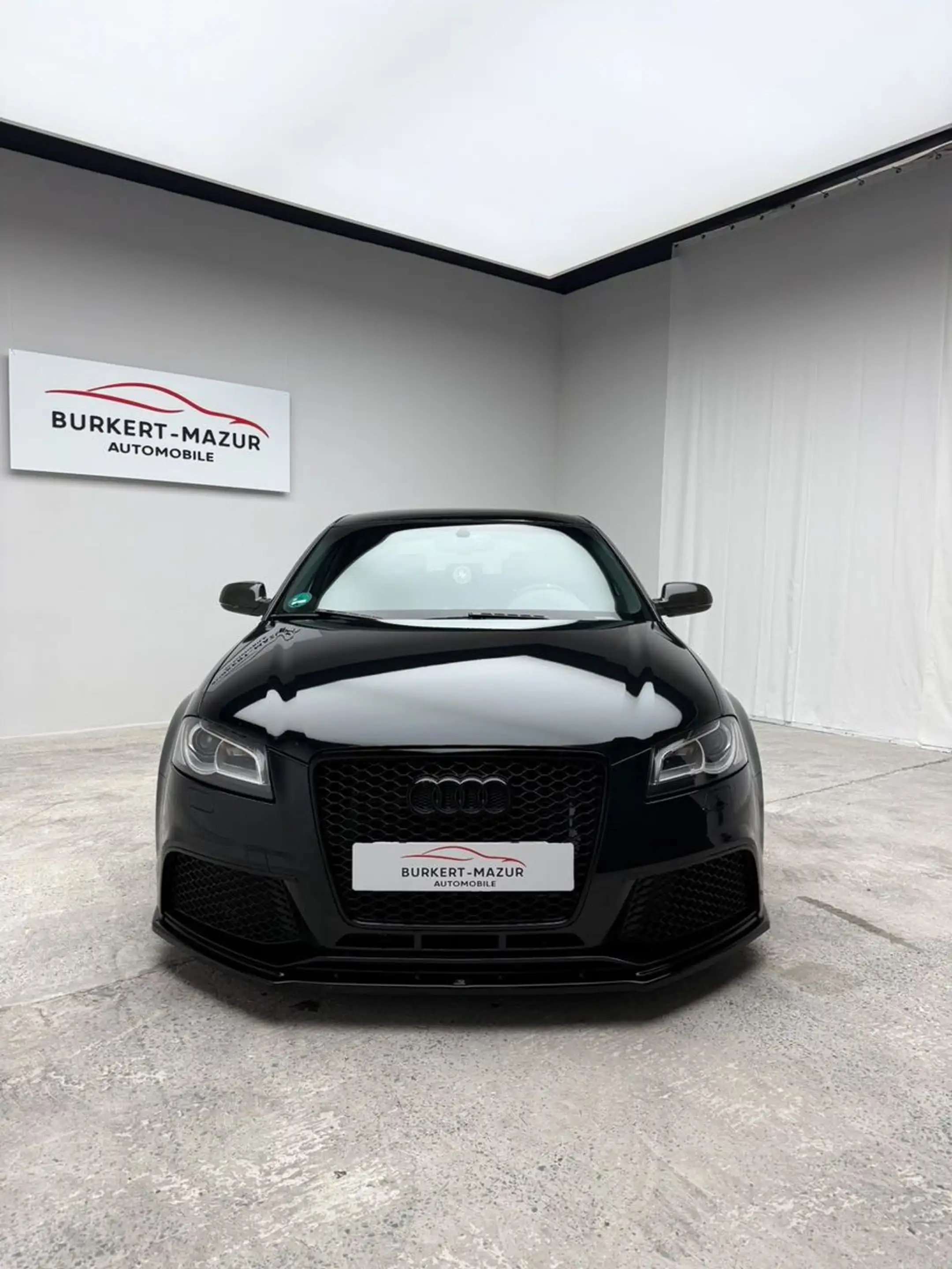 Audi RS3 Sportback 2.5 TFSI qu. *Alcantara*Bose* — photo 2