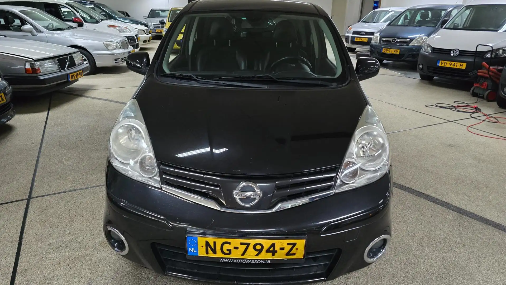 Nissan Note 1.4 Visia nieuwe Apk! 132.000dkm Schwarz - 2