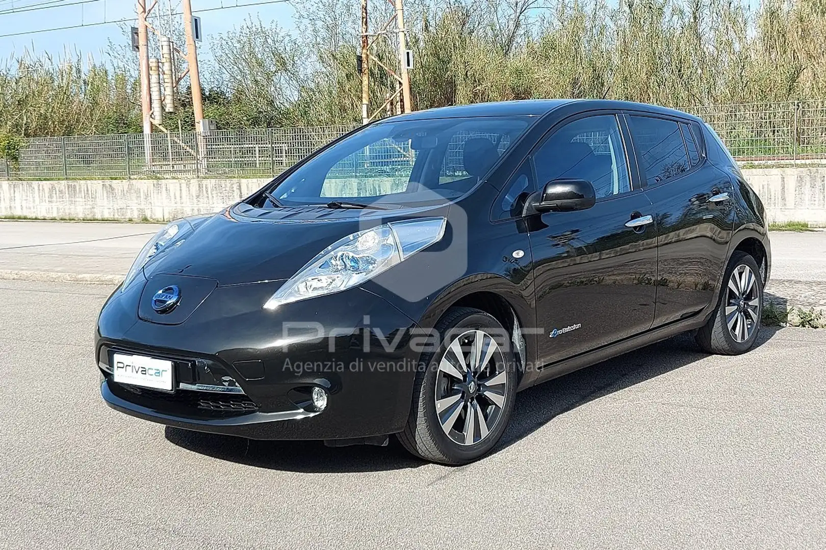 Nissan Leaf Leaf Elettrico Sincrono Trifase Tekna Fekete - 1