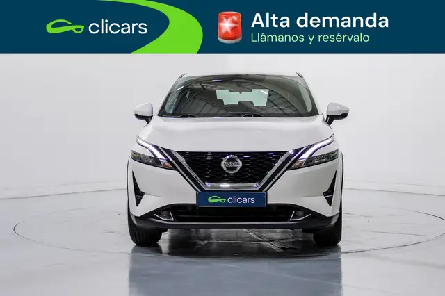 Nissan Qashqai view 2