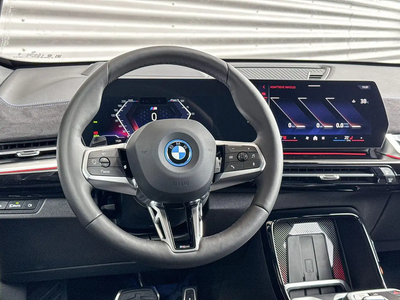 BMW iX1 2026 — фото 14