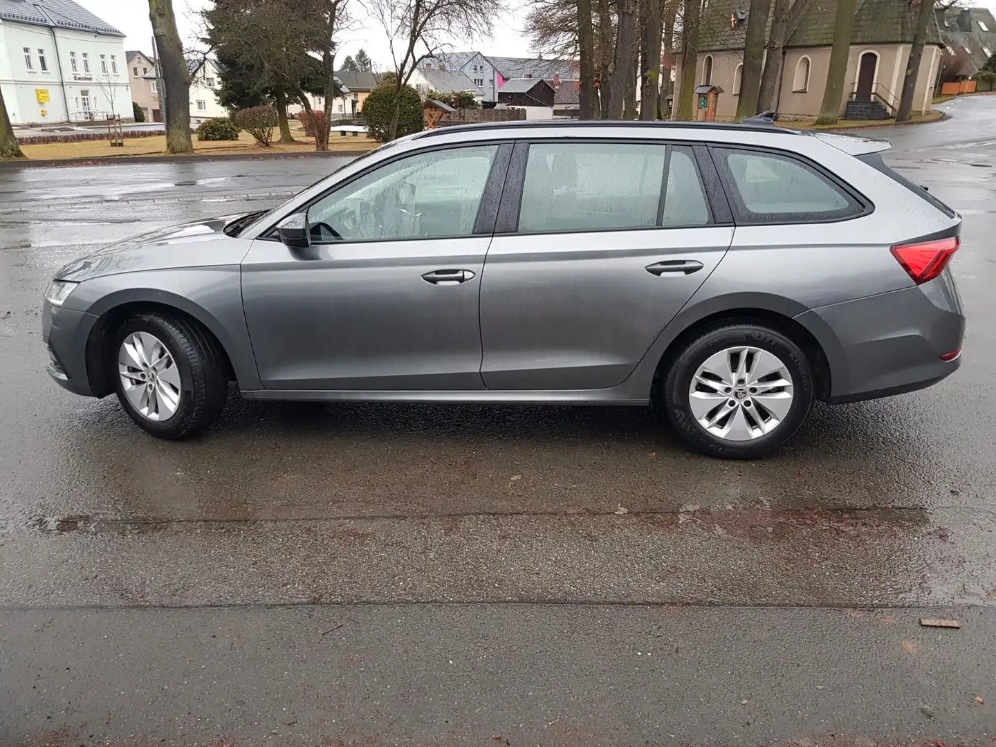 Skoda Octavia Combi Ambition AHK LED netto 11995€ Gris - 2