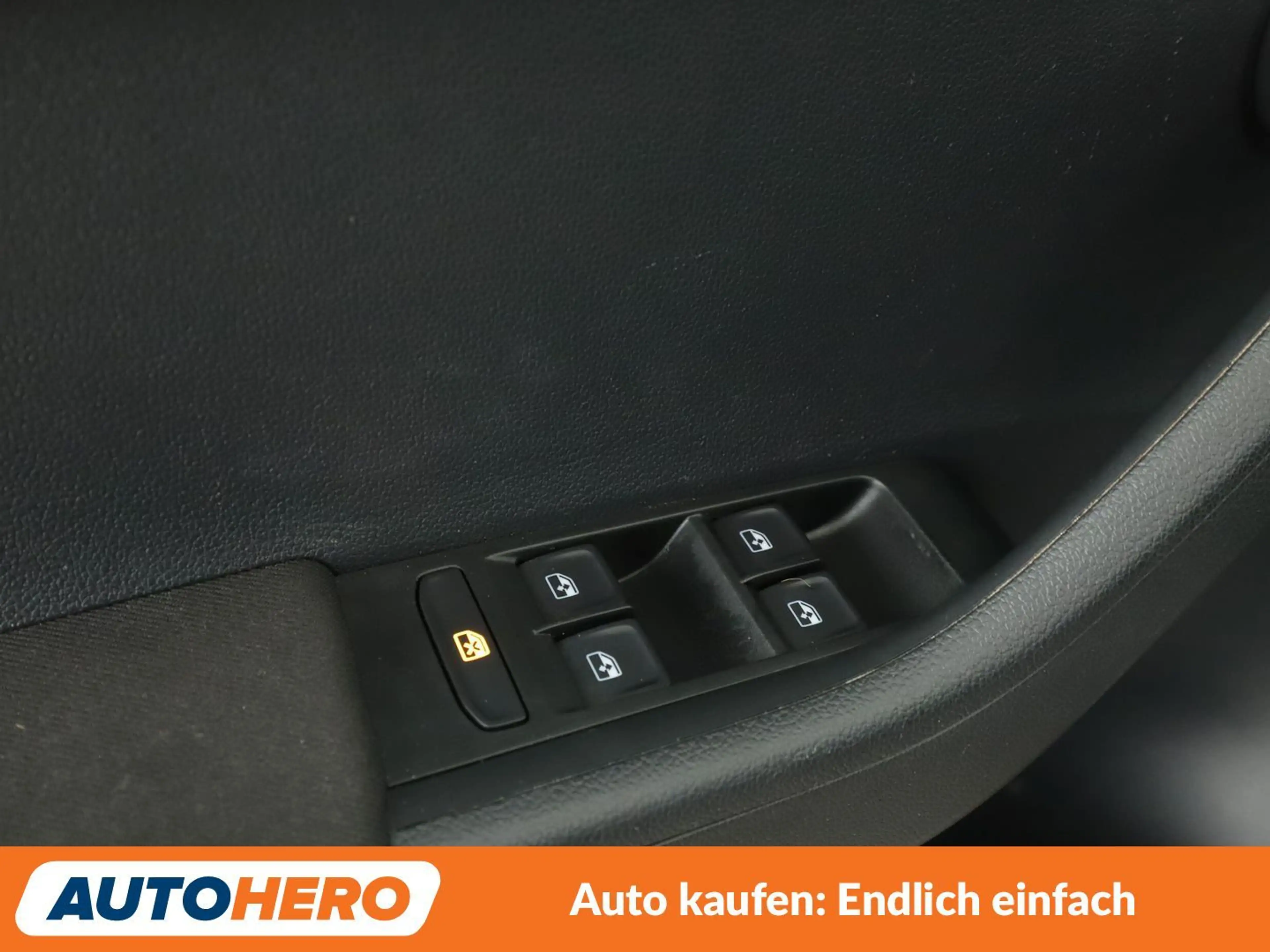 Skoda Fabia 1.0 TSI Soleil — photo 24