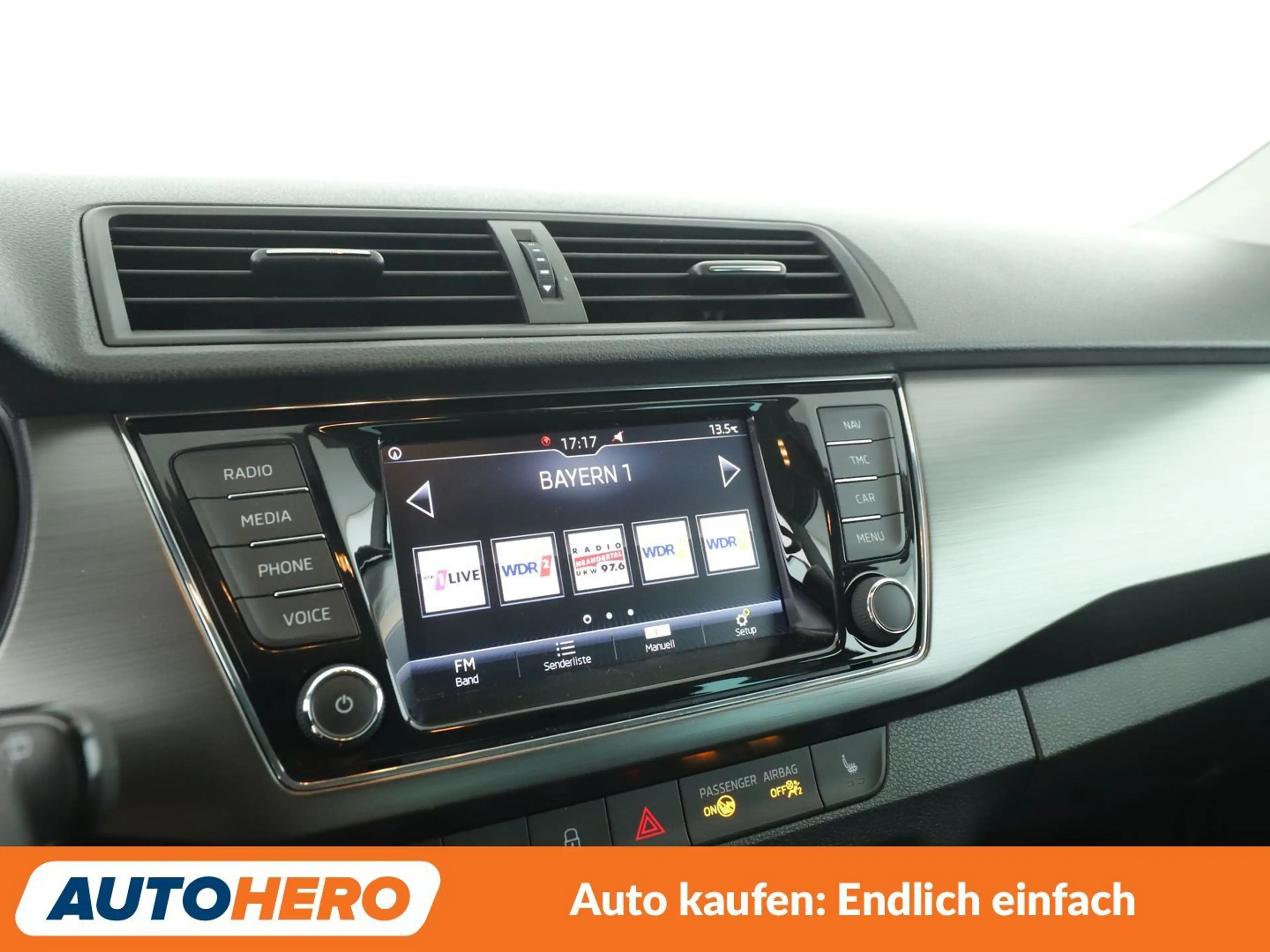 Skoda Fabia 1.0 TSI Soleil — photo 21