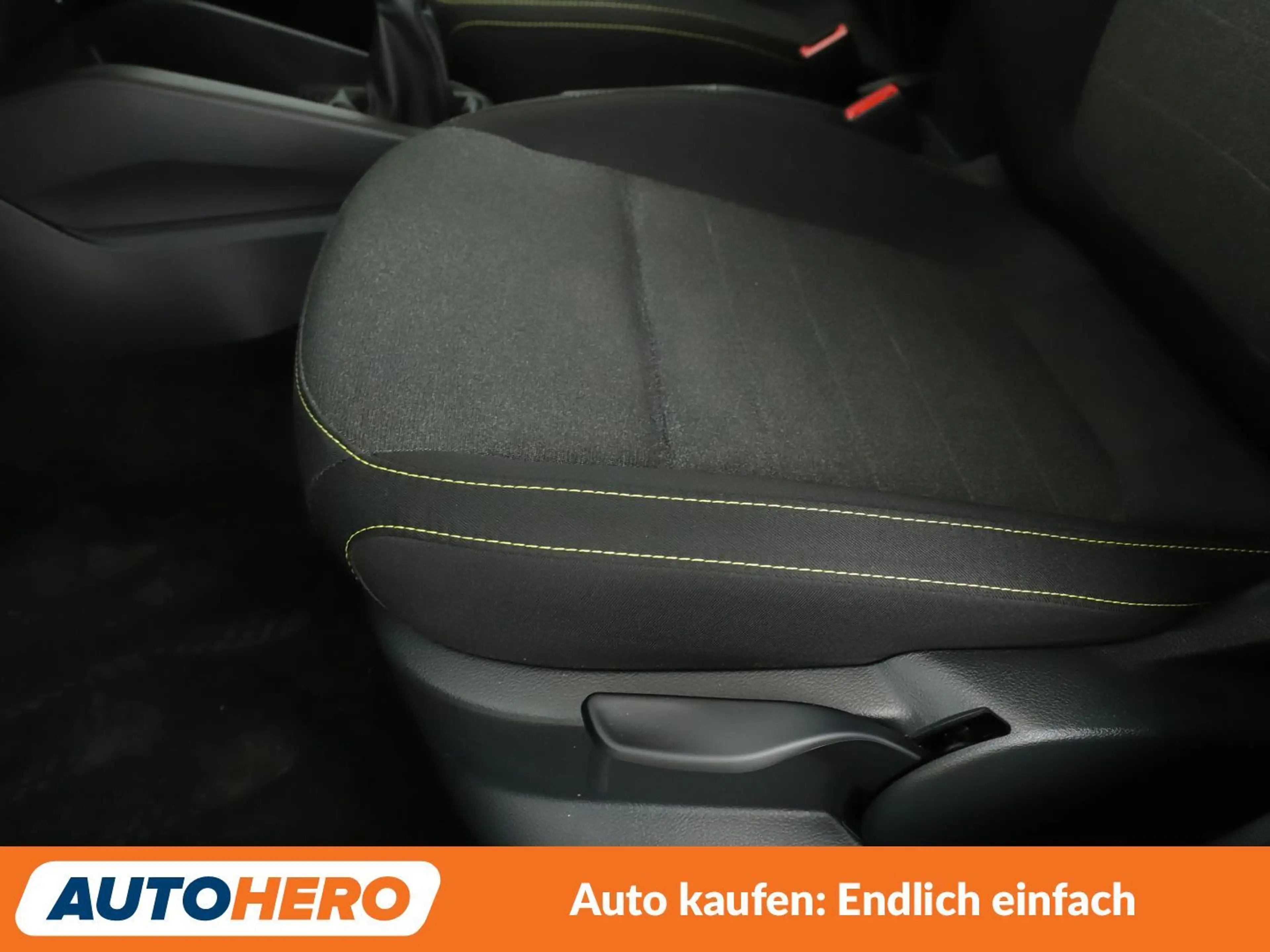 Skoda Fabia 1.0 TSI Soleil — photo 25