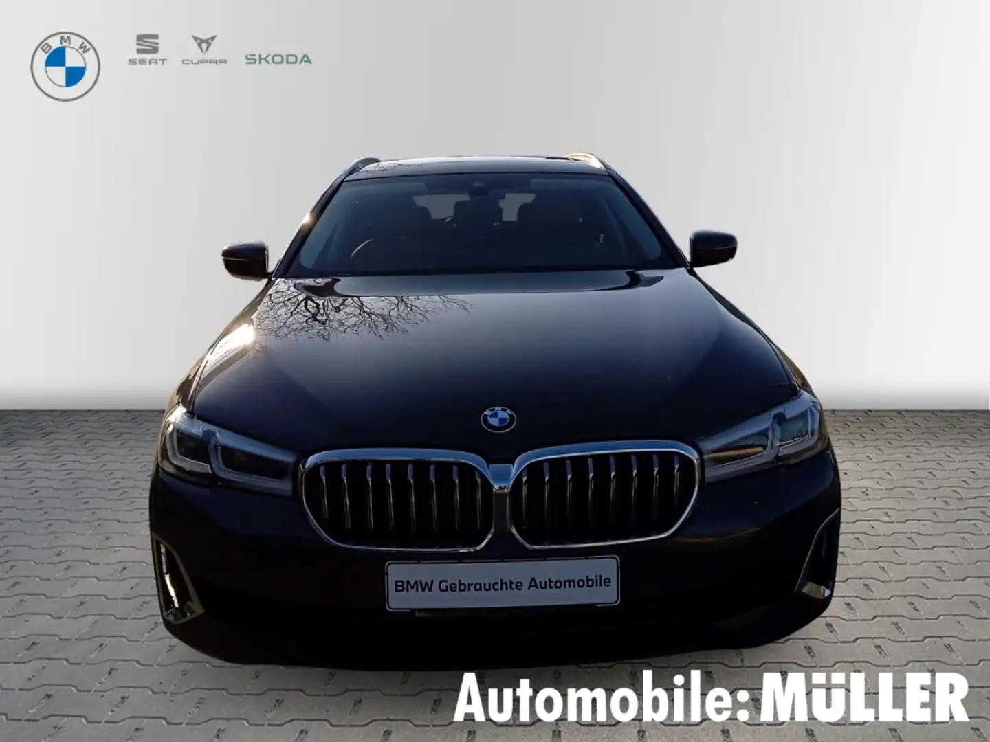 BMW 530 i Touring Luxury Line Park-Assistent+AHZV+PANODACH Grau - 2